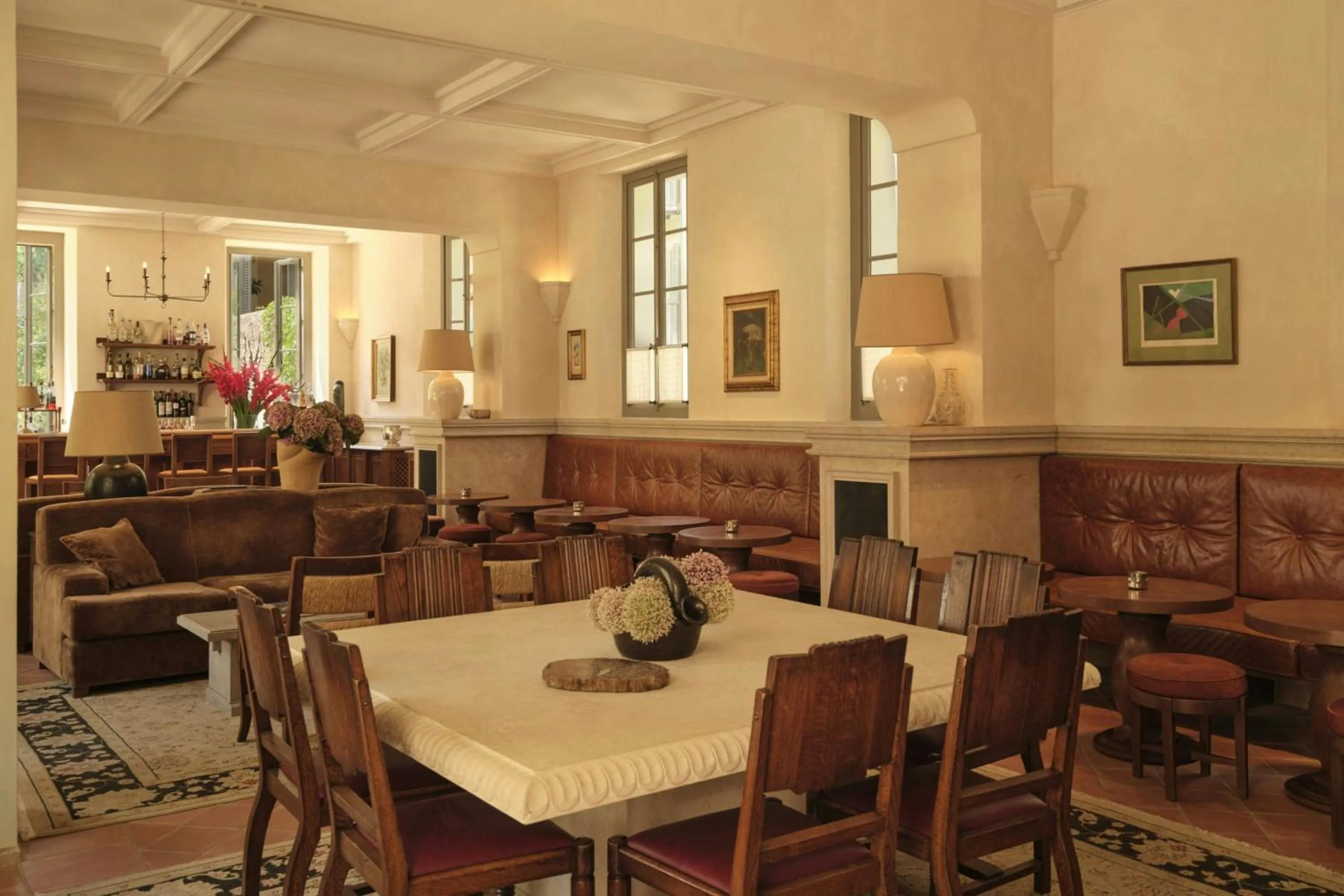 Lounge or bar in Hôtel du Couvent, a Luxury Collection Hotel, Nice