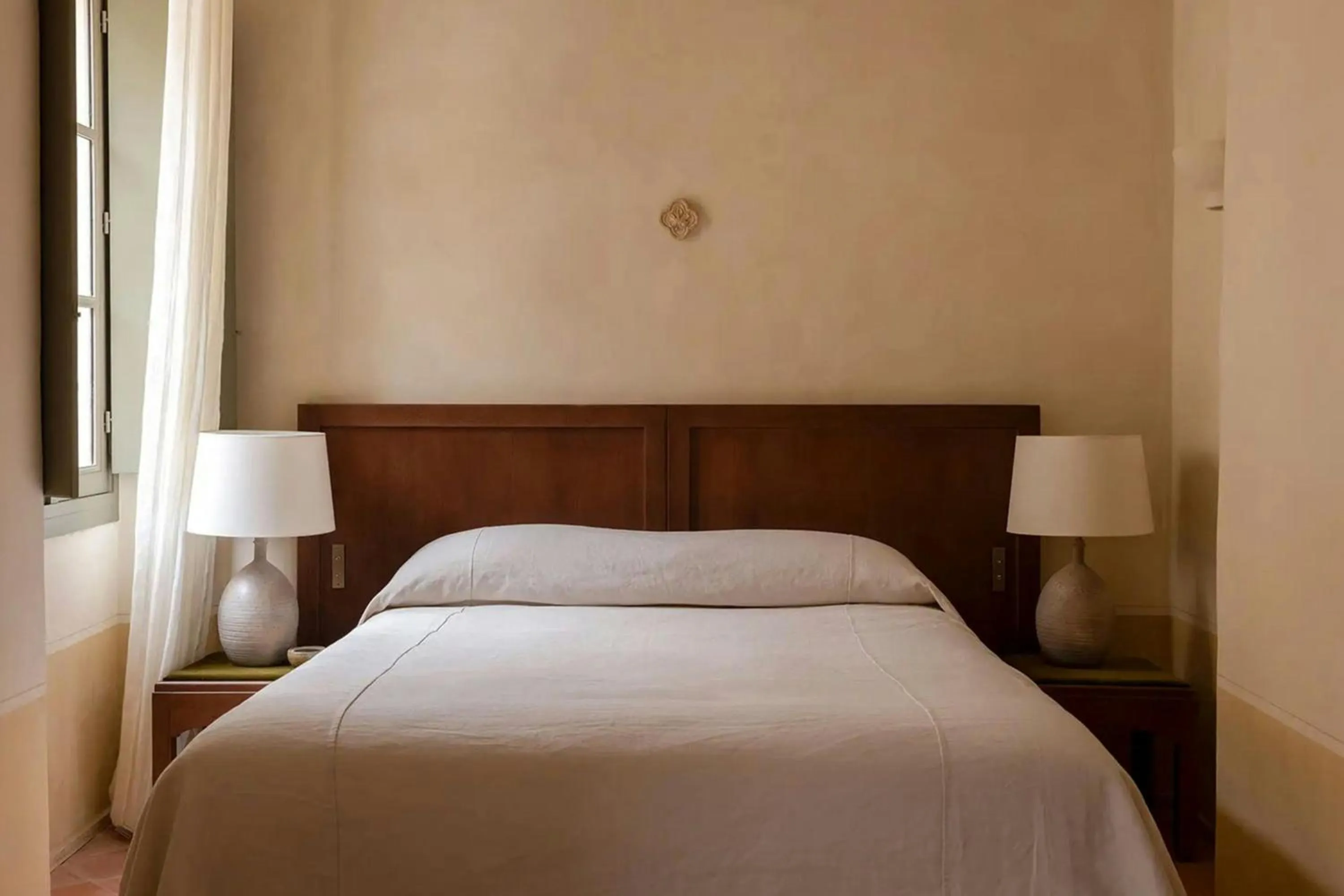 Photo of the whole room, Bed in Hôtel du Couvent, a Luxury Collection Hotel, Nice