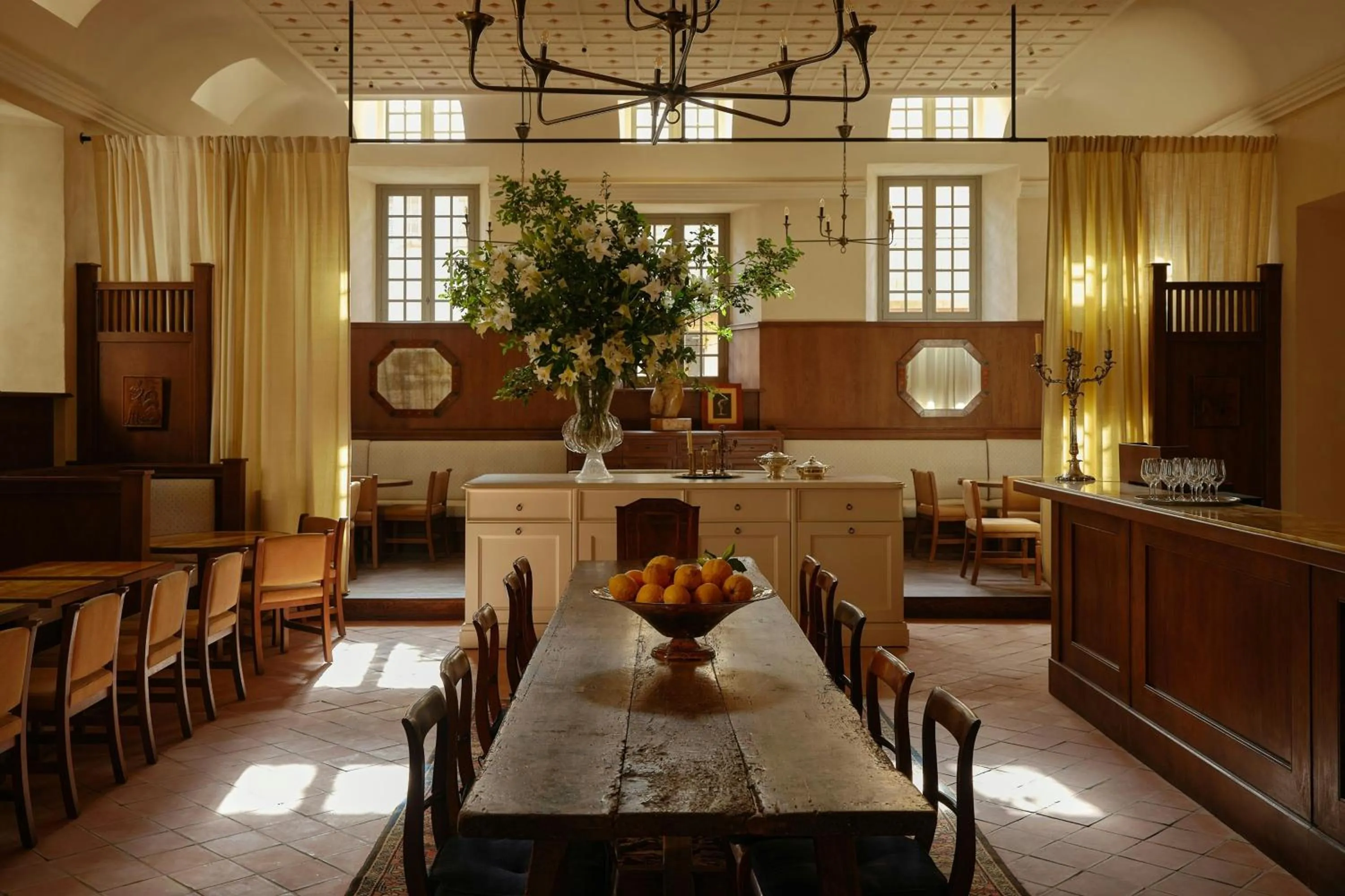 Restaurant/places to eat in Hôtel du Couvent, a Luxury Collection Hotel, Nice