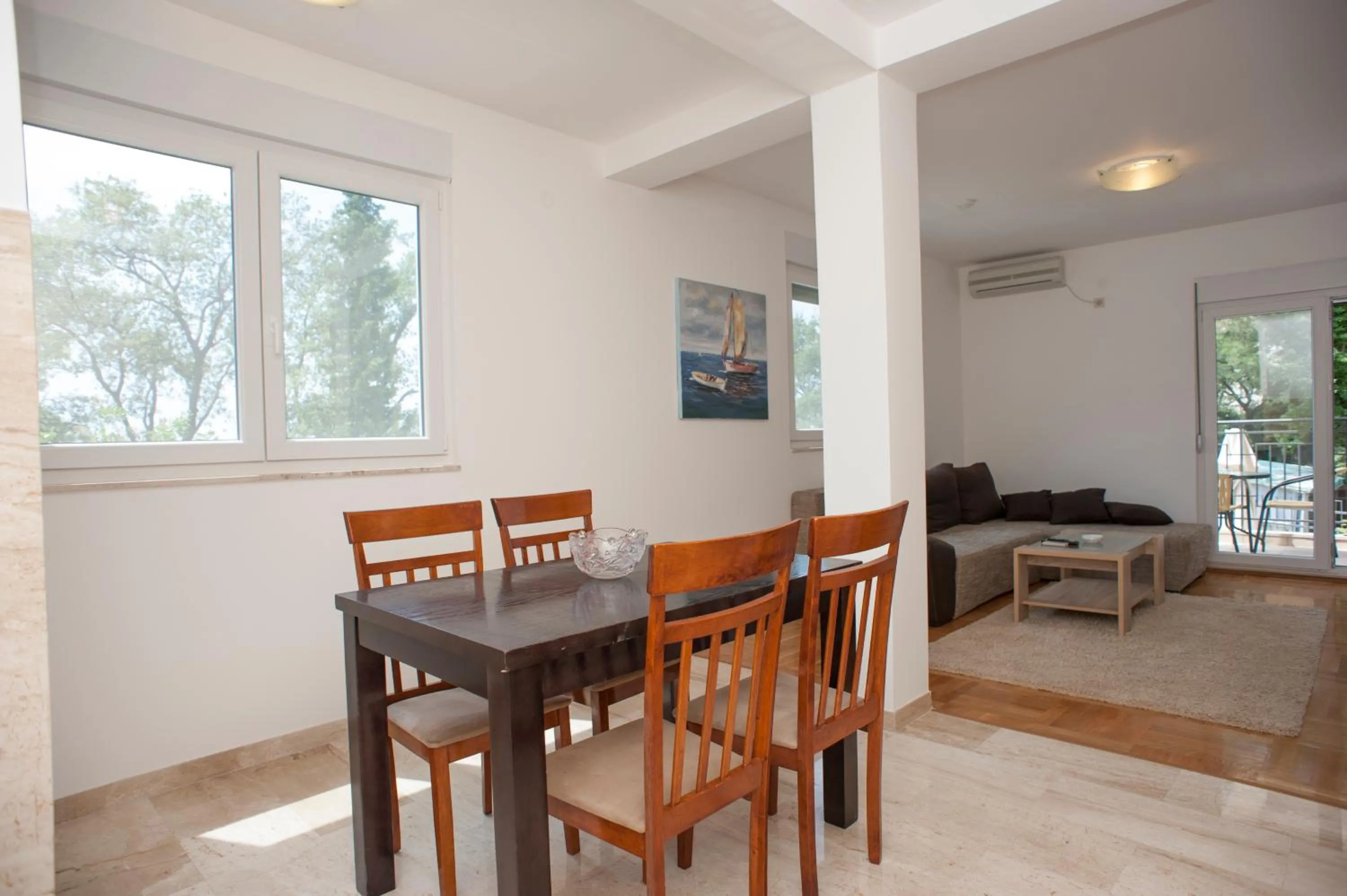 Dining area in Apartments Villa Simonovic
