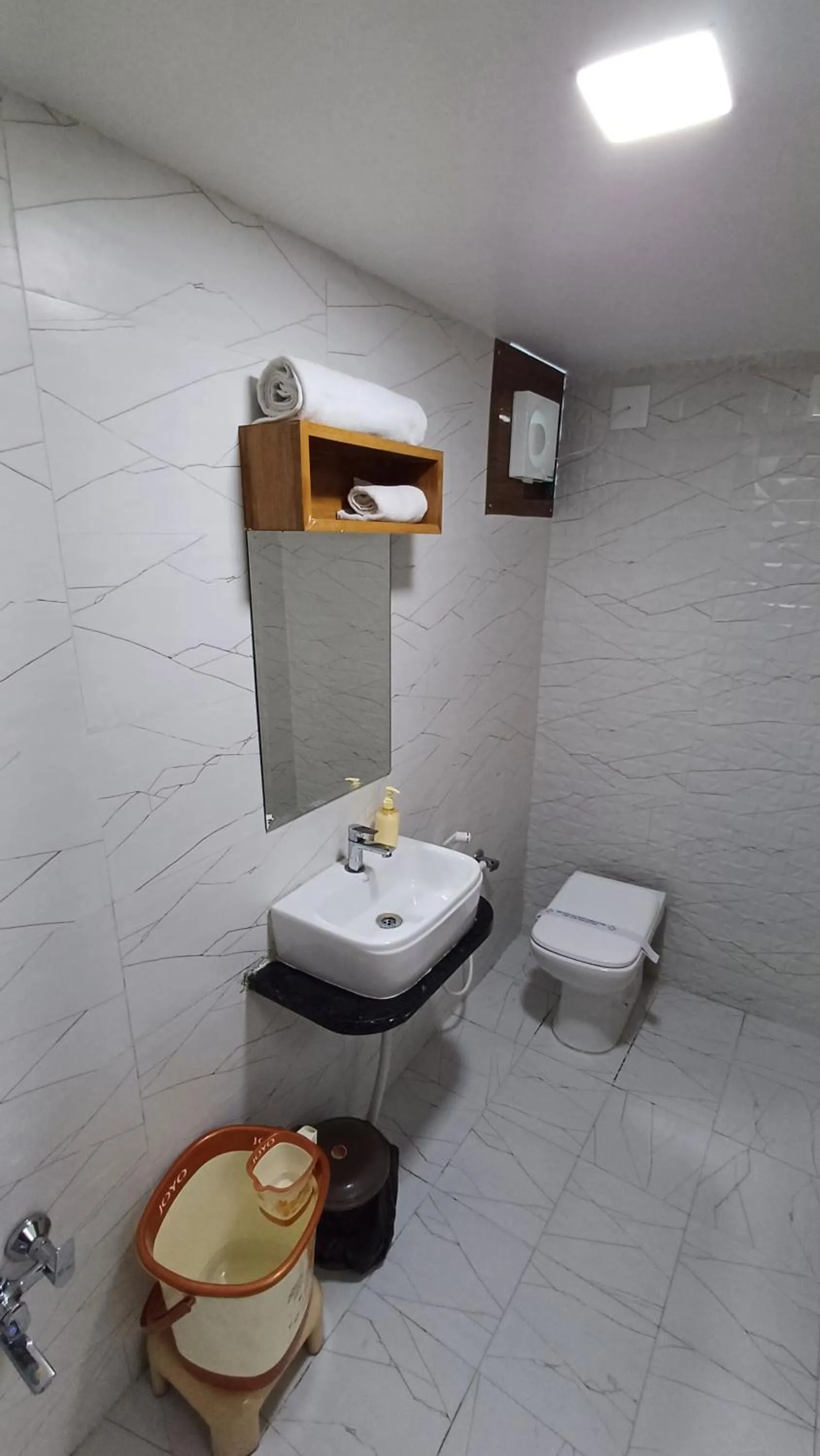 Hotel The Grand Jashi Residency