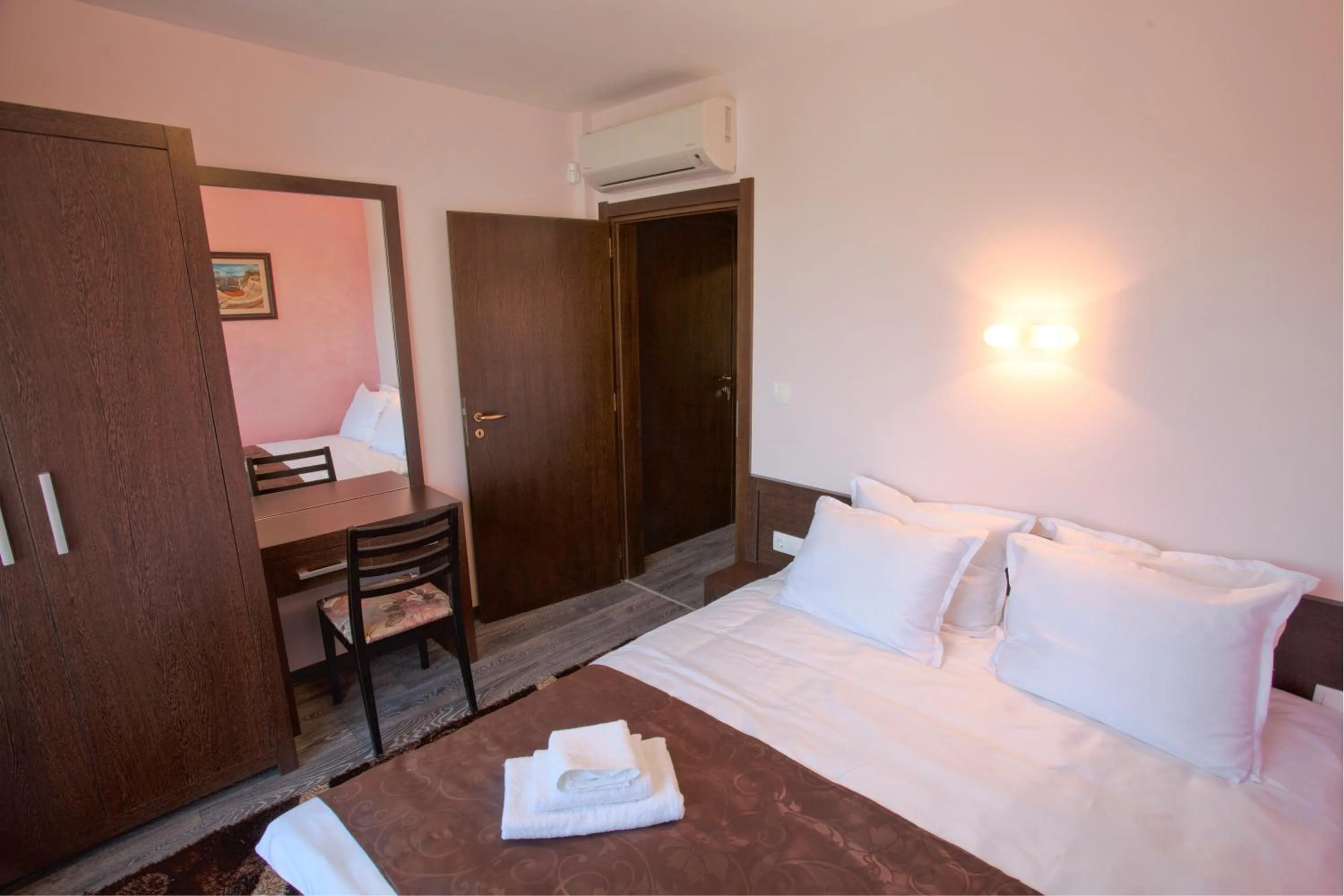 Bed in Old Plovdiv House in Kapana Area