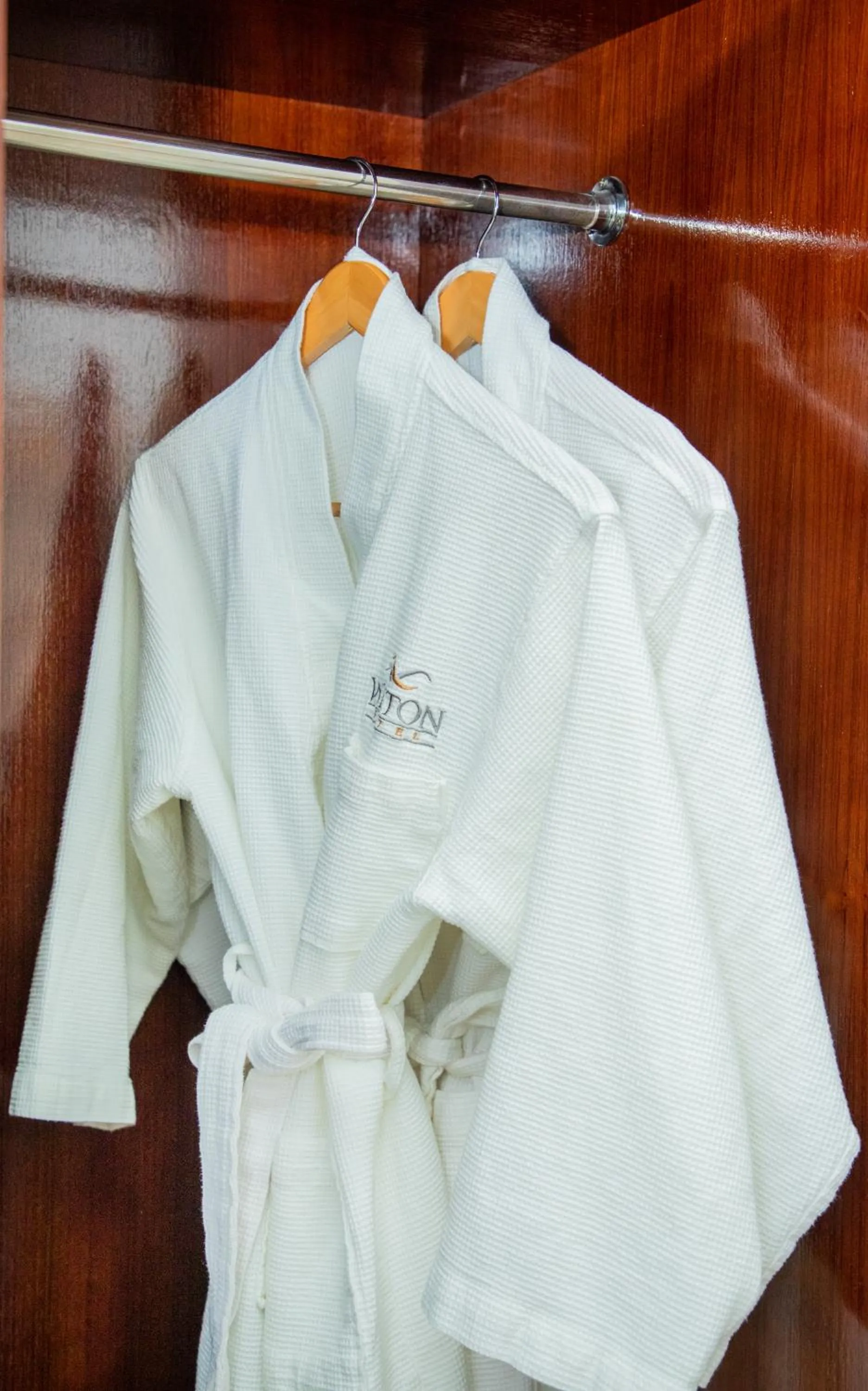 Massage in Weston Hotel