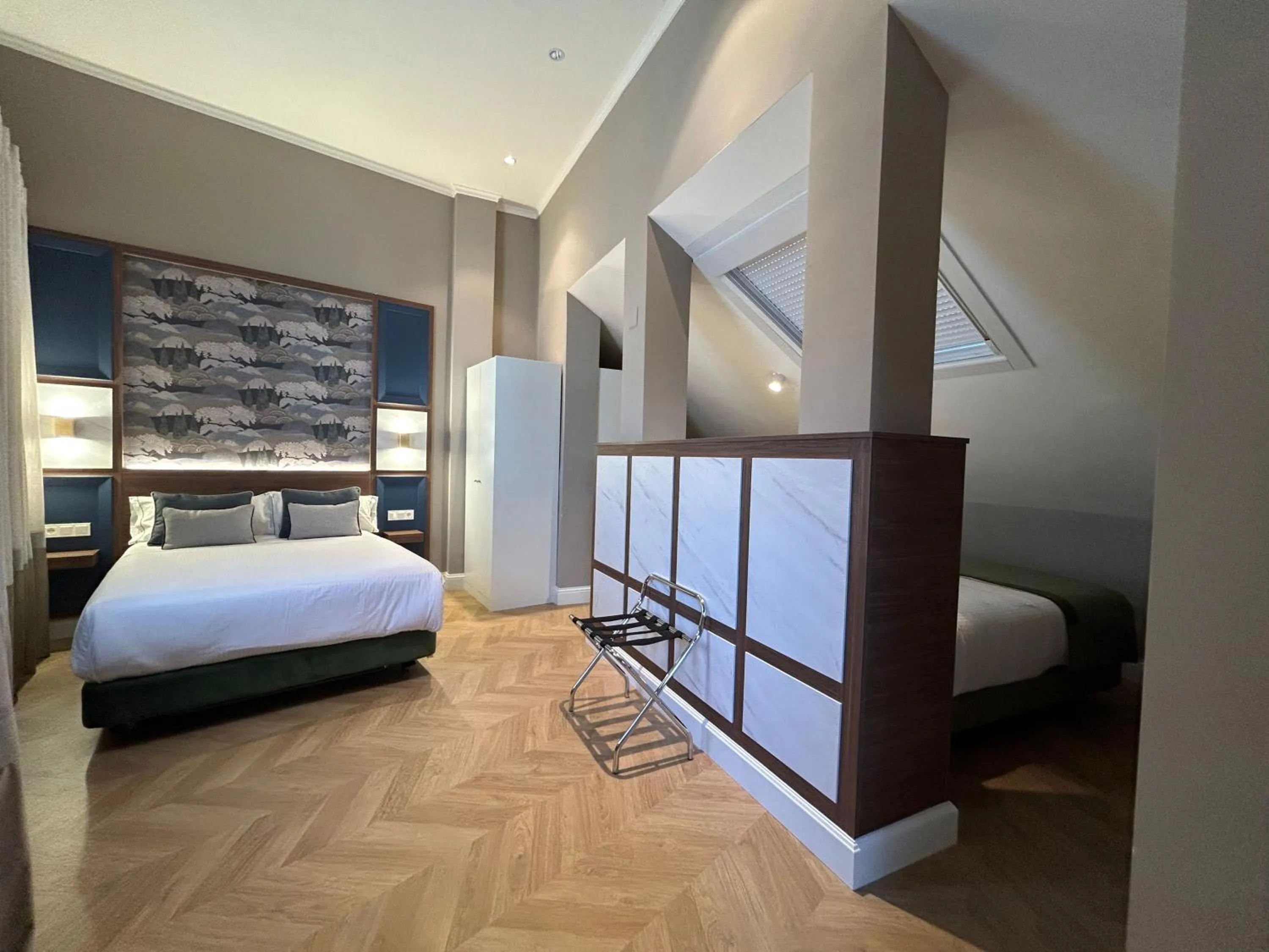 Bedroom, Bed in BiBo Suites Palacio de Portago