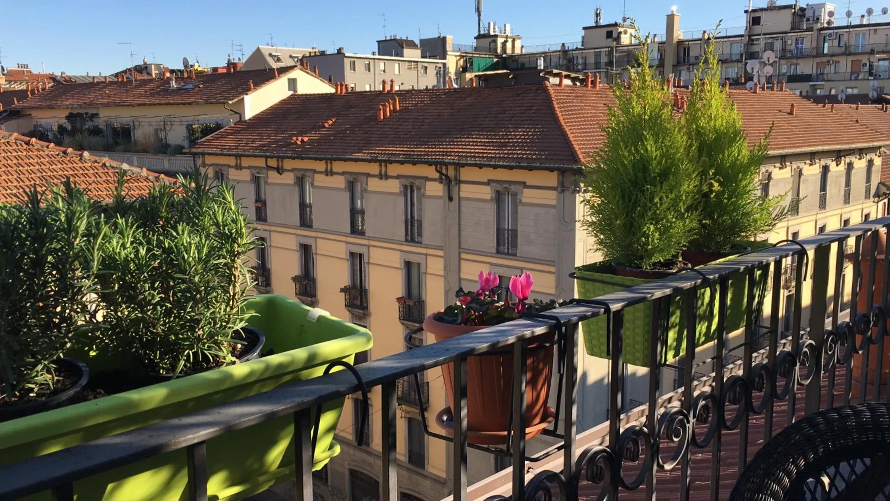 Apartment Pied à Terre with Terrazza in Milan City Center