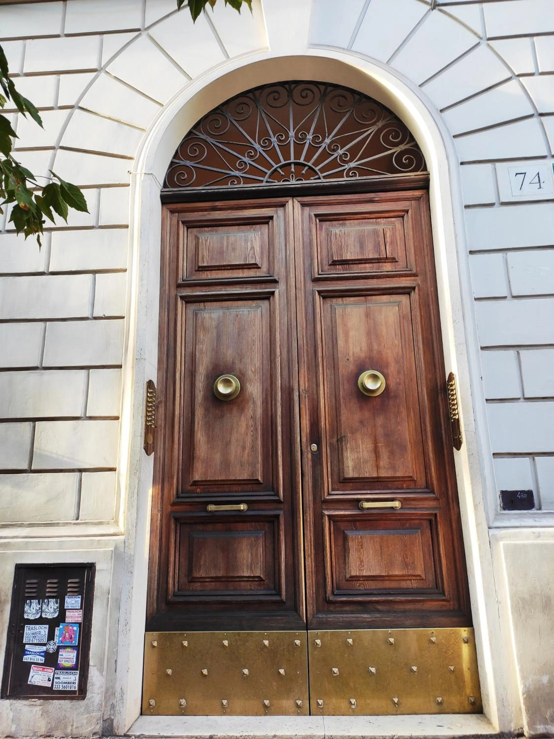 Facade/entrance in Luxury Suites - Stay Inn Rome Experience