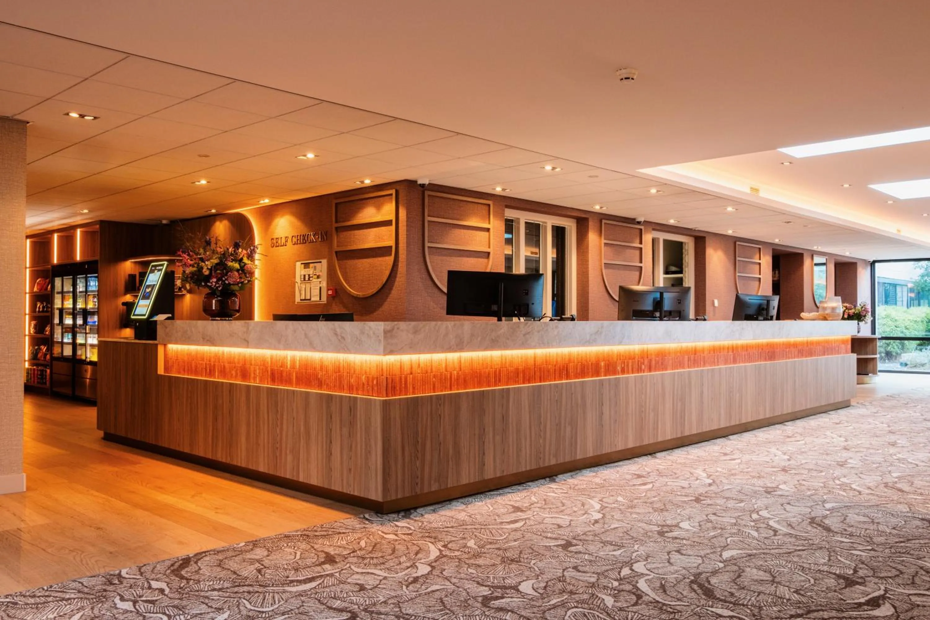 Lobby or reception in Van Der Valk Hotel Rotterdam Nieuwerkerk