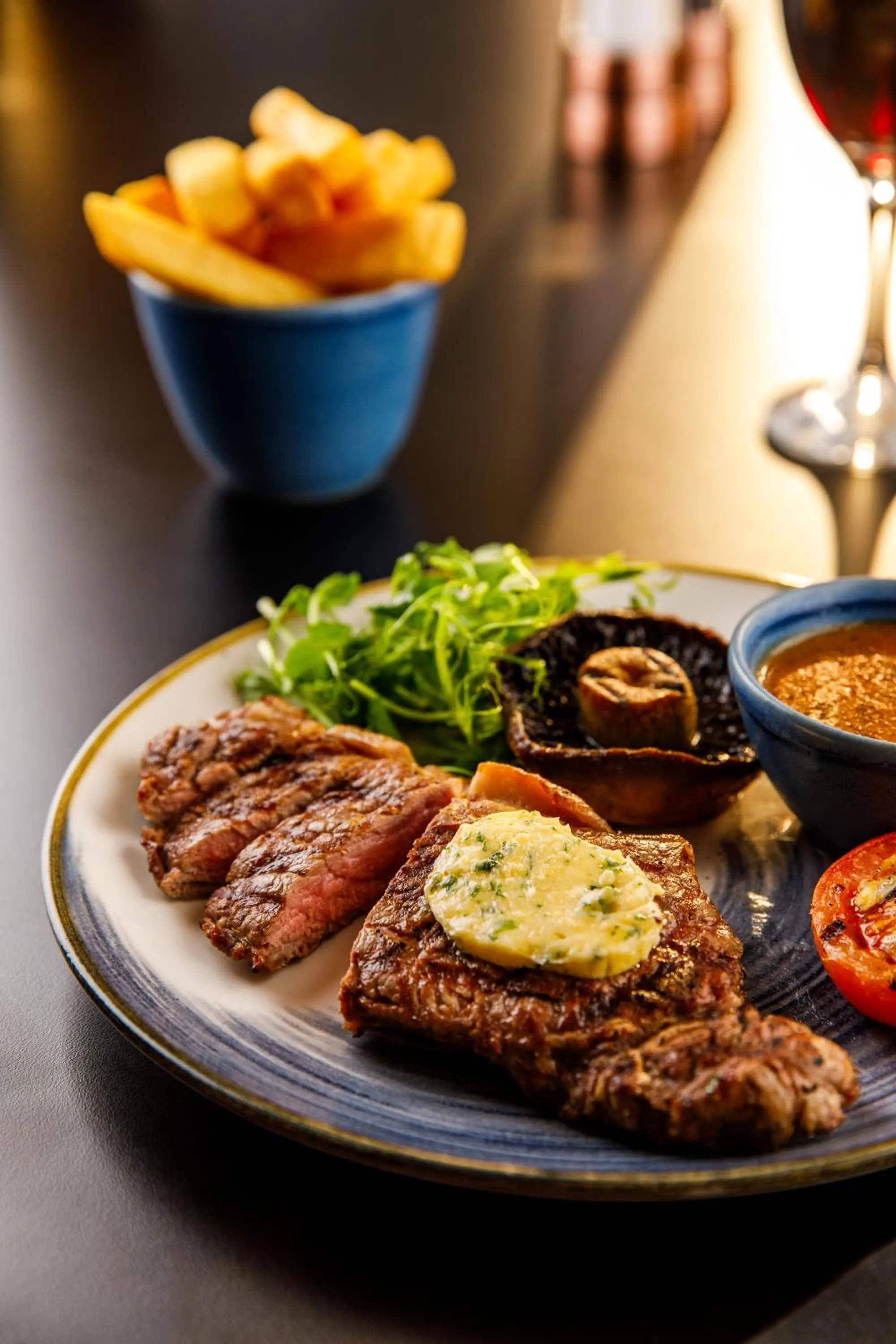 Restaurant/places to eat in Mercure Bedford Centre Hotel