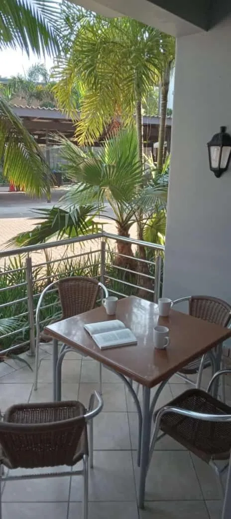 Balcony/Terrace in Shonalanga Lodge