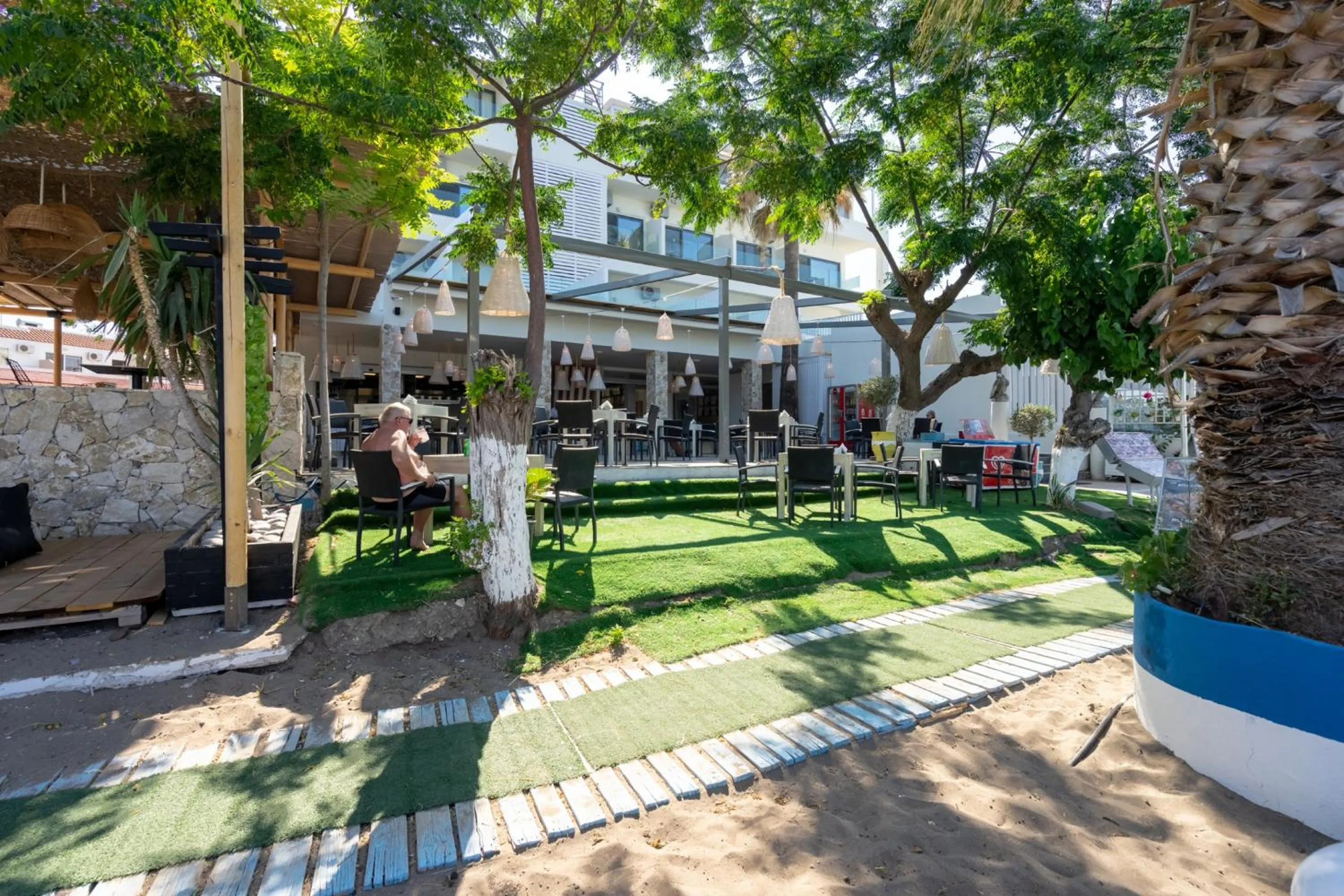 Property building in Lido Star