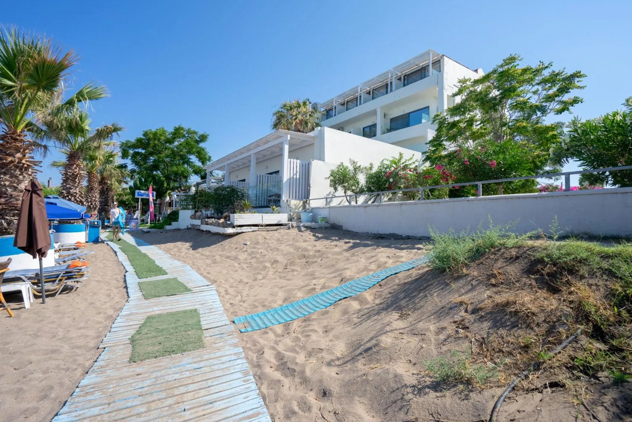 Property building in Lido Star