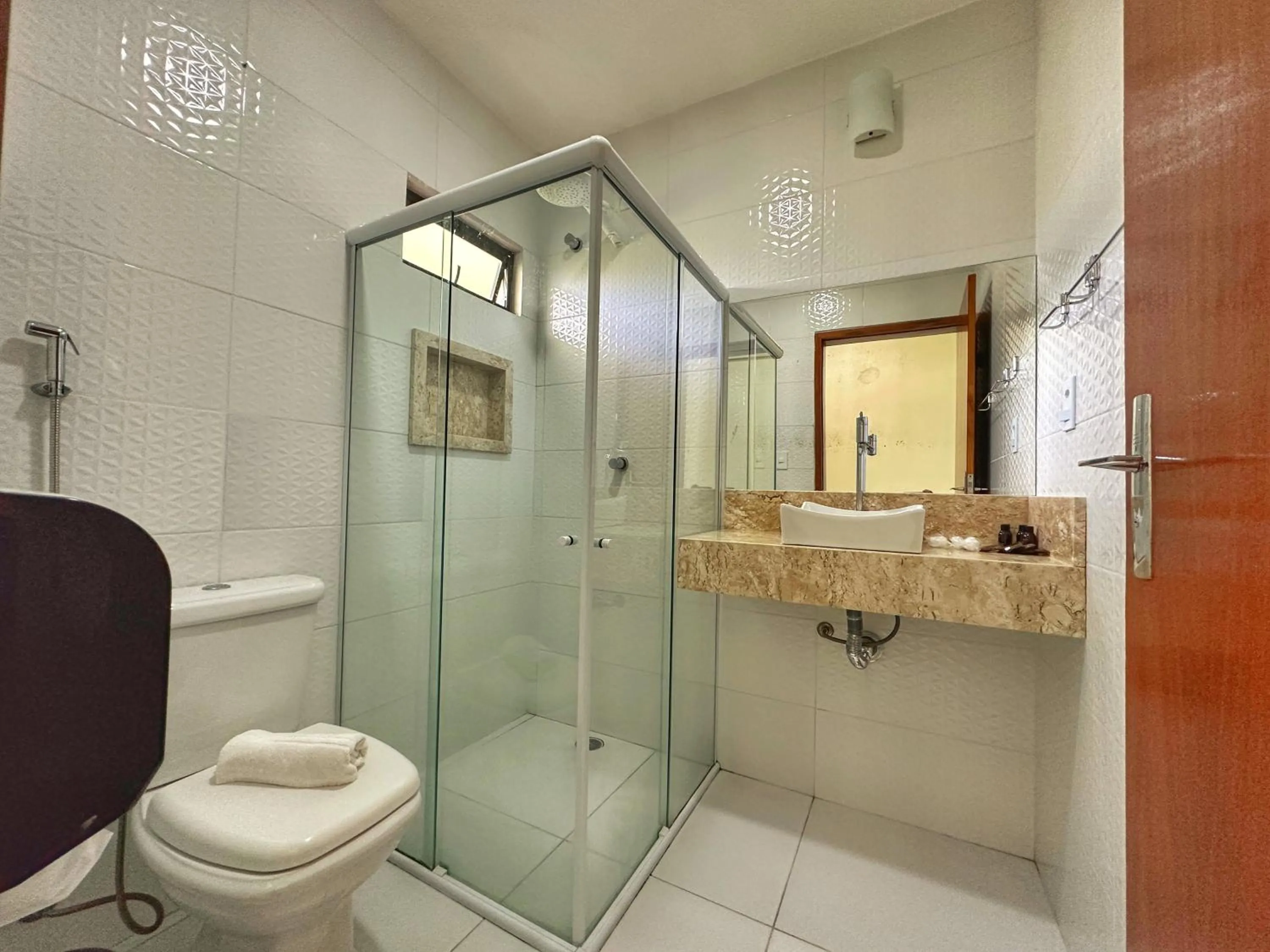 Shower in Hotel Aconchego do Velho Chico