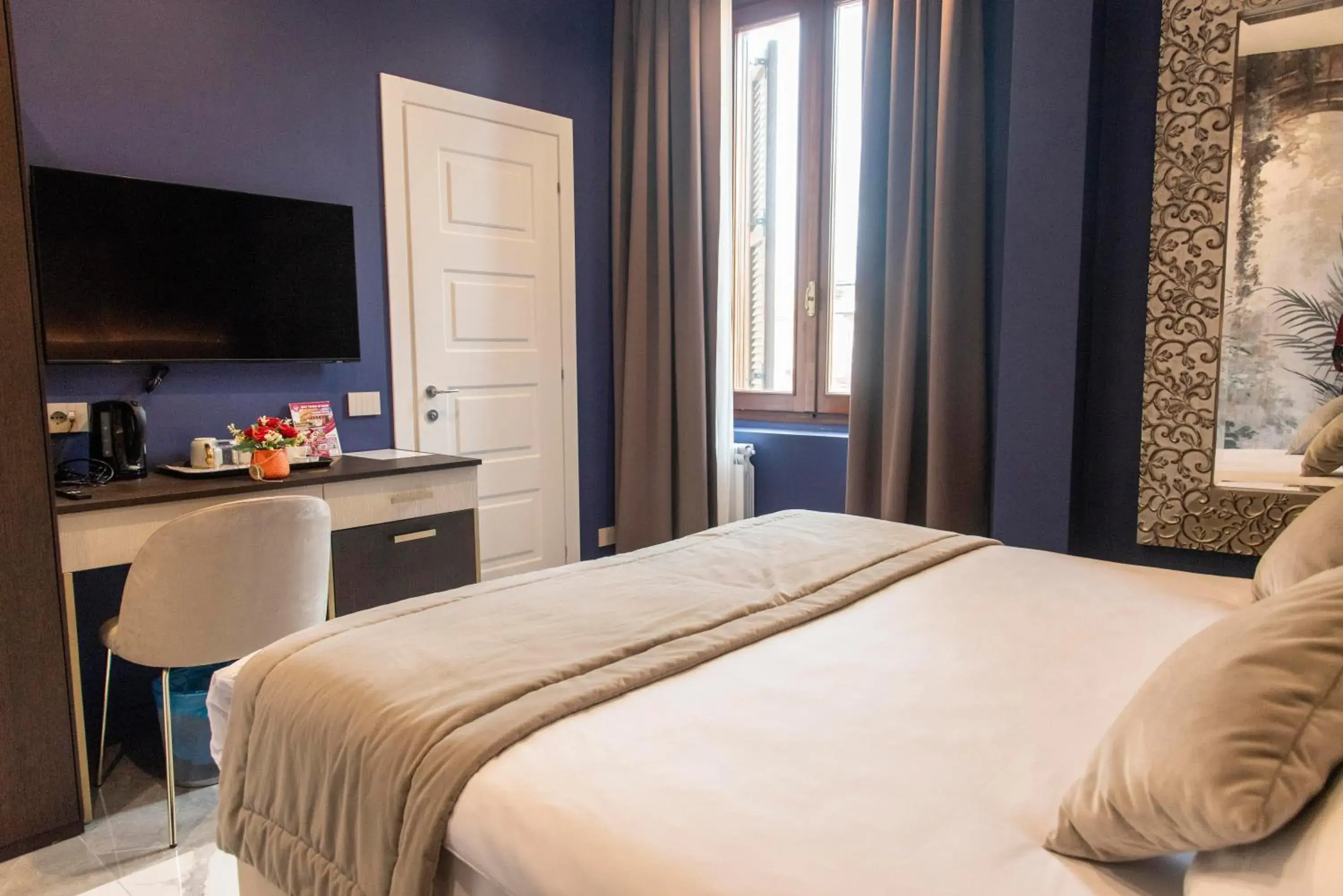 Superior Double Room in Adelaide Suite Dreams Superior Double Room in Adelaide Suite Dreams