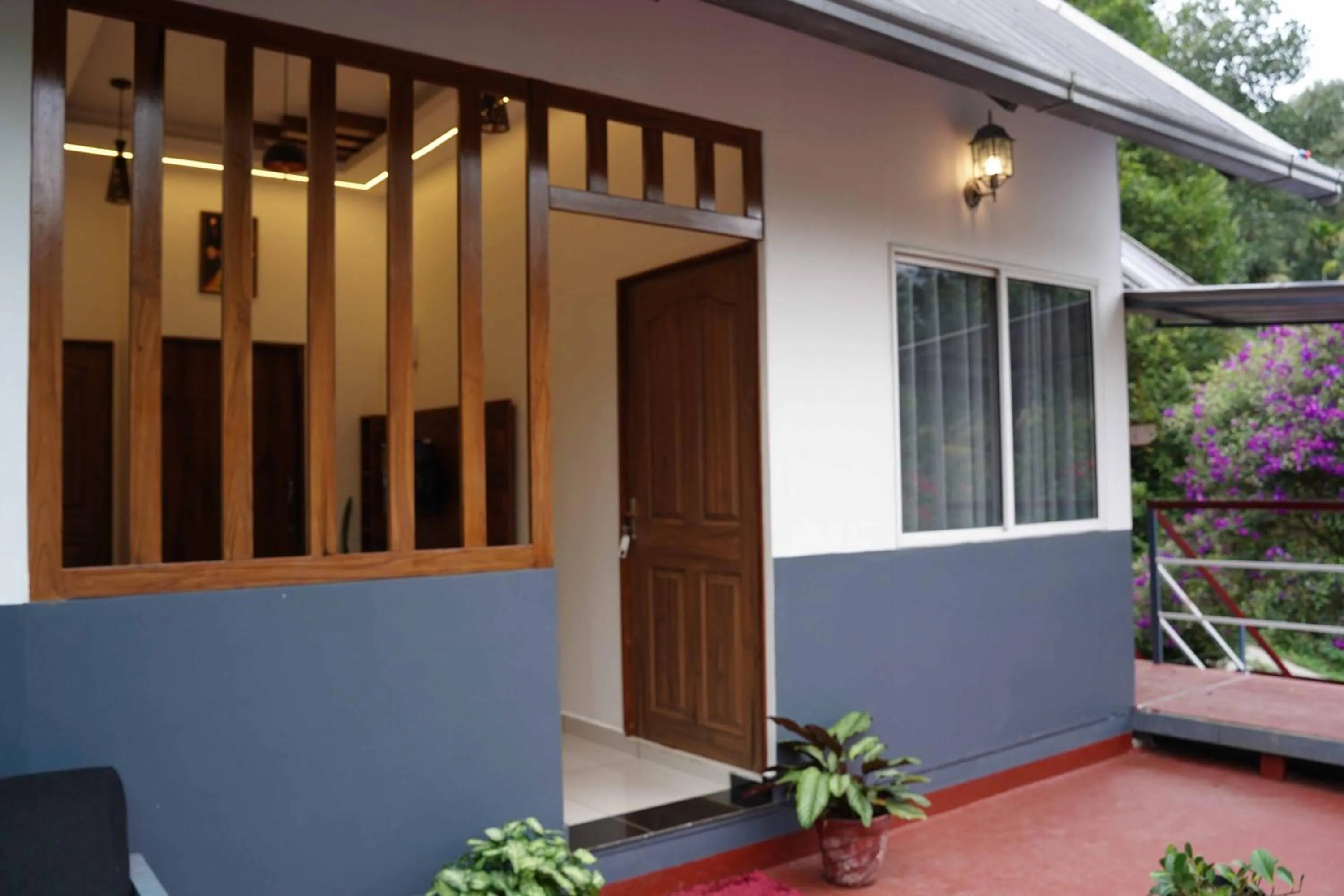 The wayside cottage Munnar