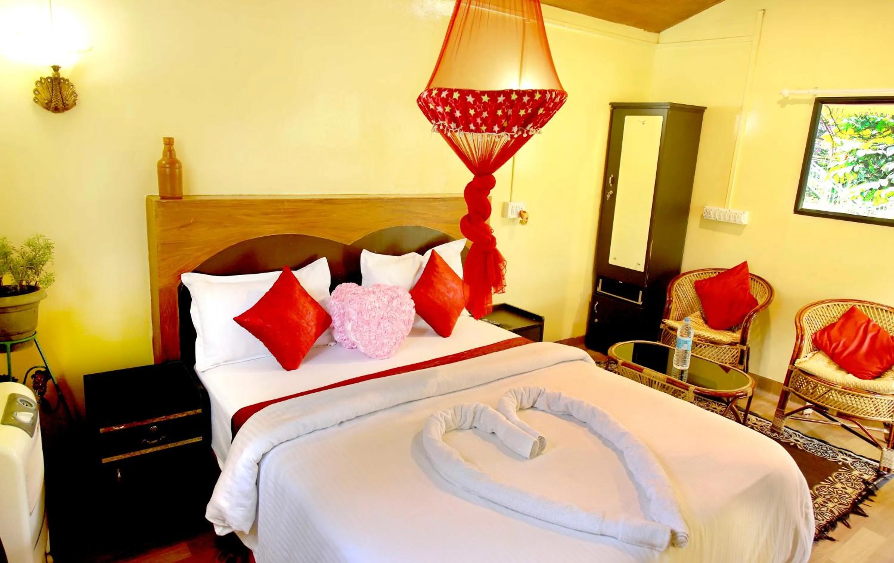 Bed in The wayside cottage Munnar