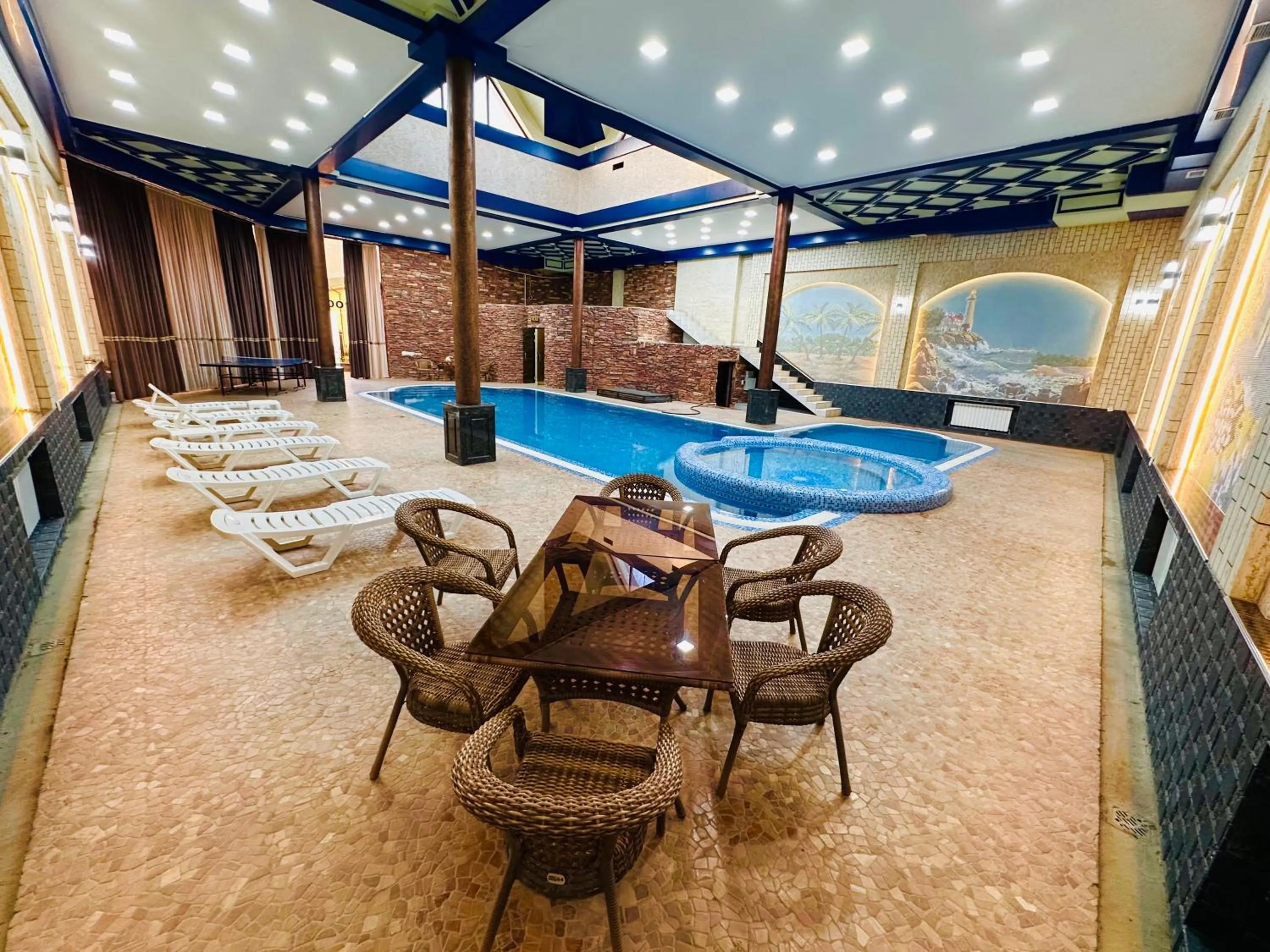 Hot Tub in EMIRS GARDEN Residence