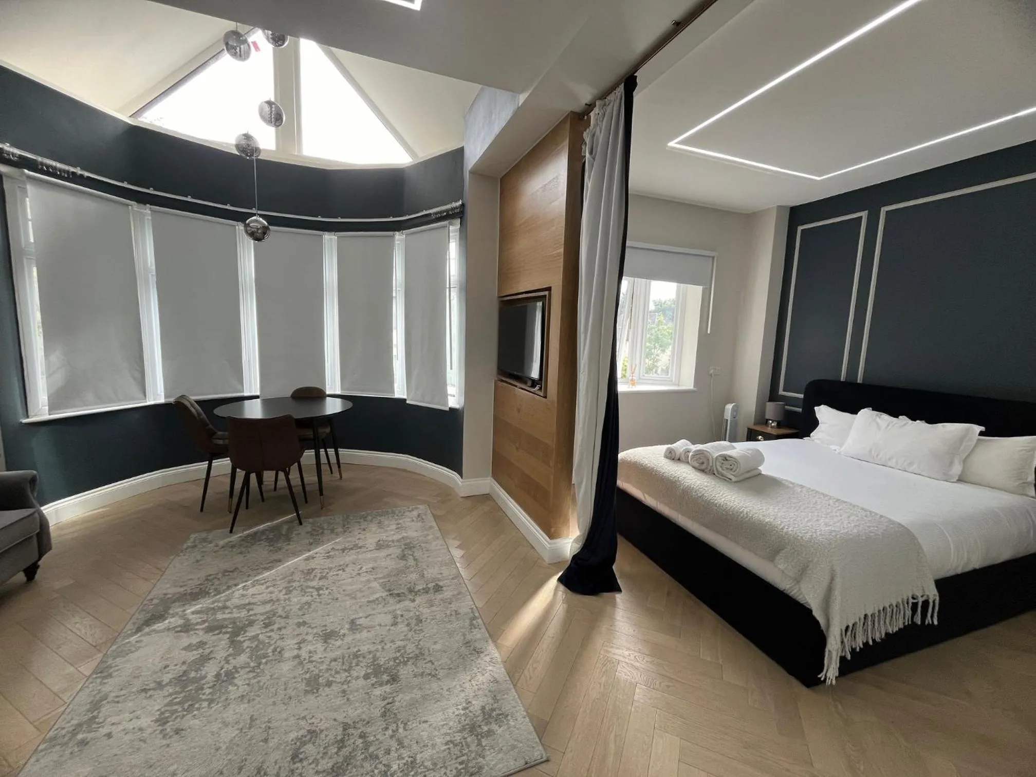 Bed in London Studios and Suites