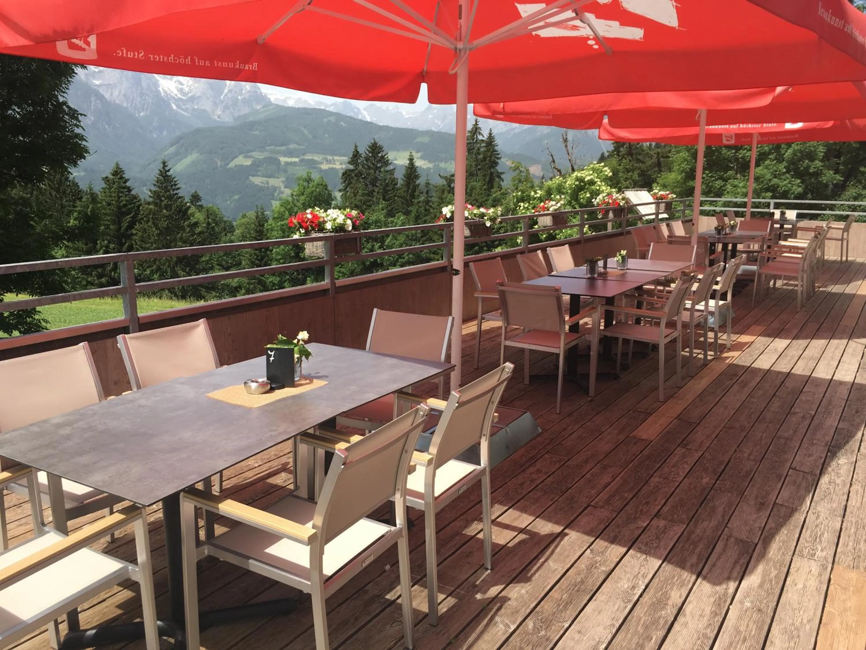Restaurant/places to eat in Zistelberghof