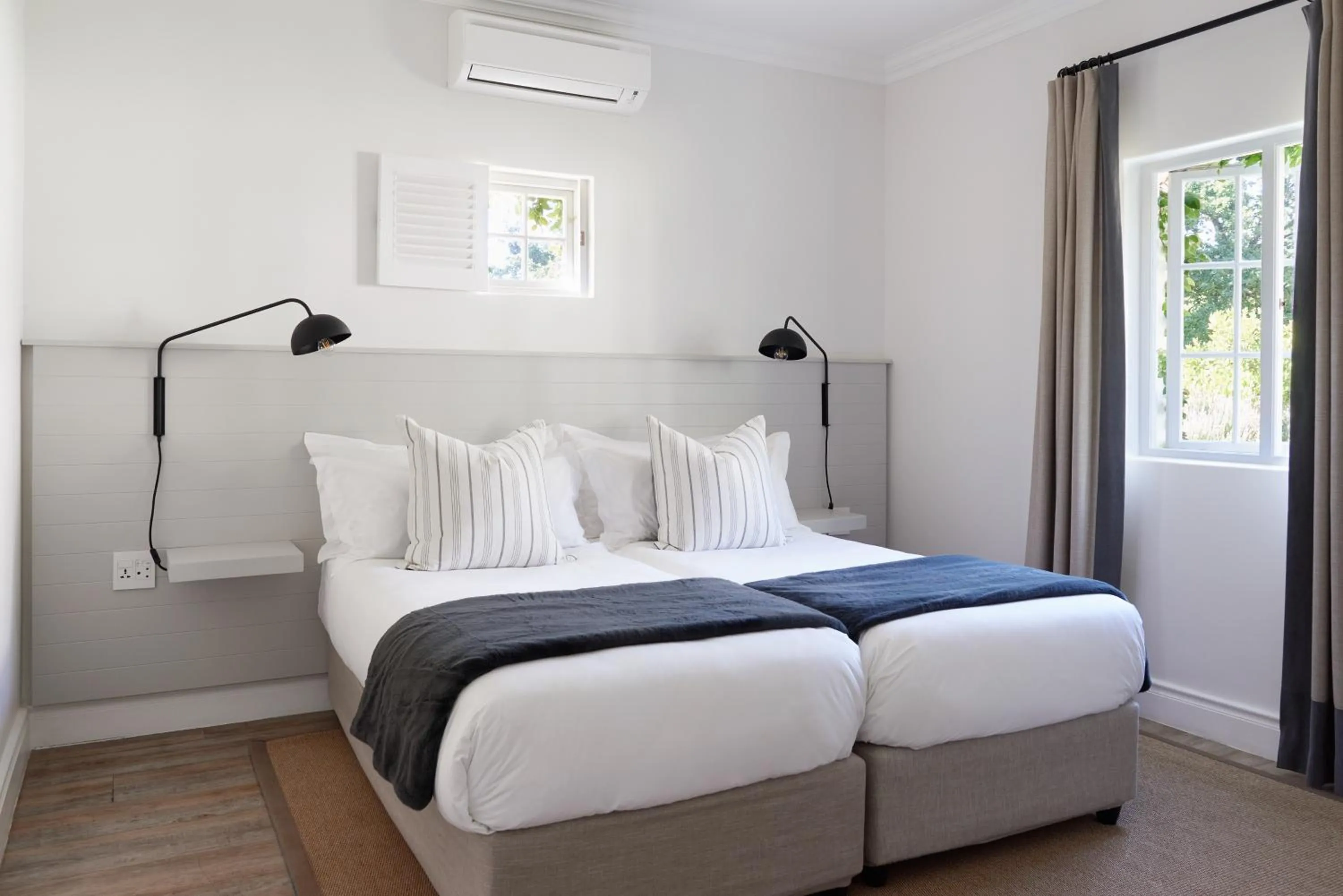 Bed in Boschendal Farm Estate