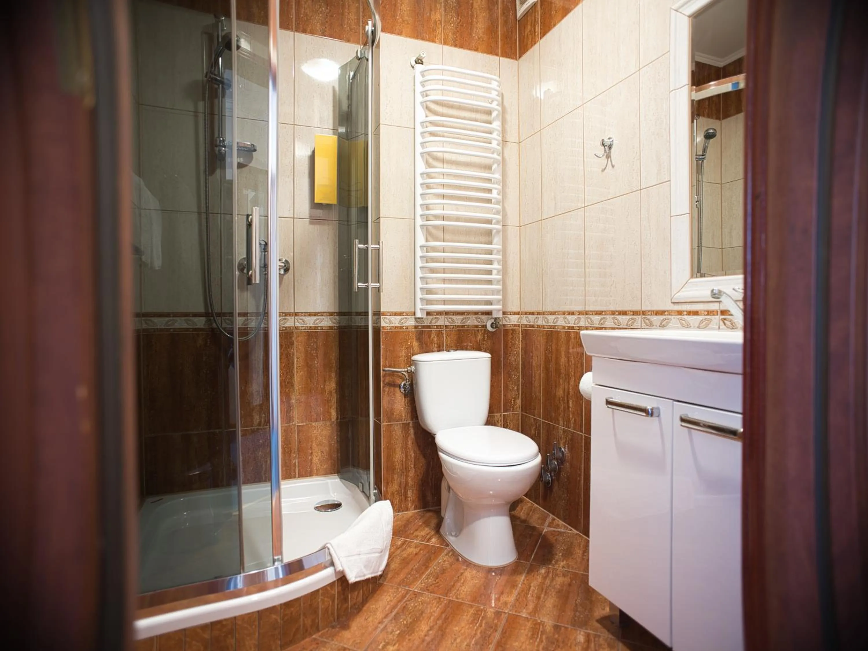 Shower in Dwór Hetman