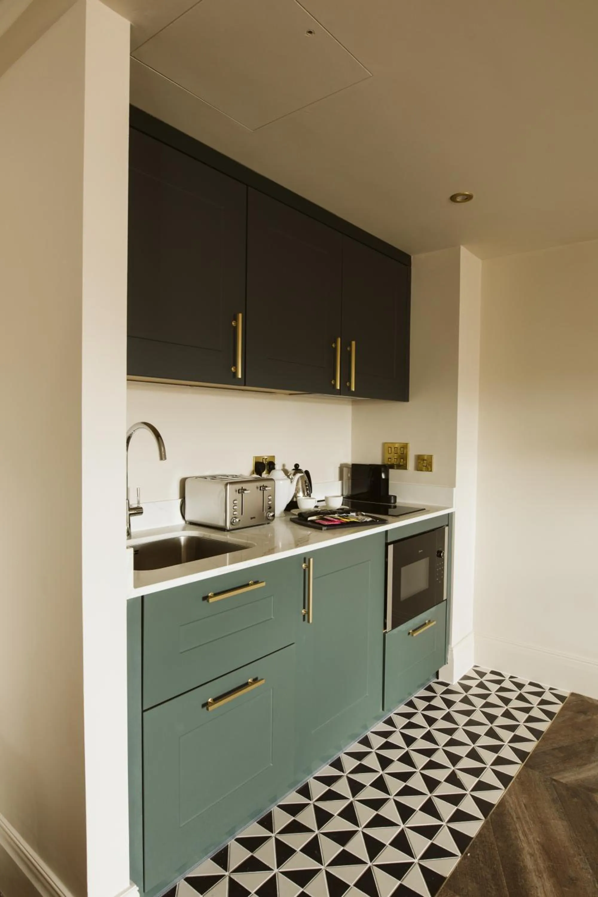 Kitchen or kitchenette in The Hillbrook Hotel & Spa - Sherborne