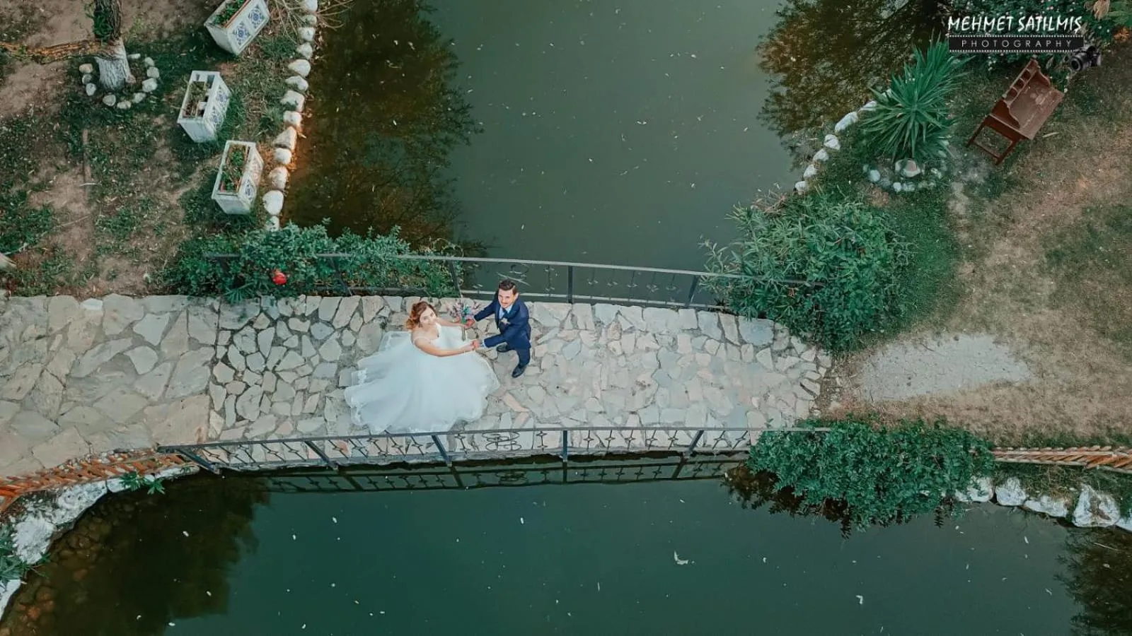 Guests in Otantik Tas Ev