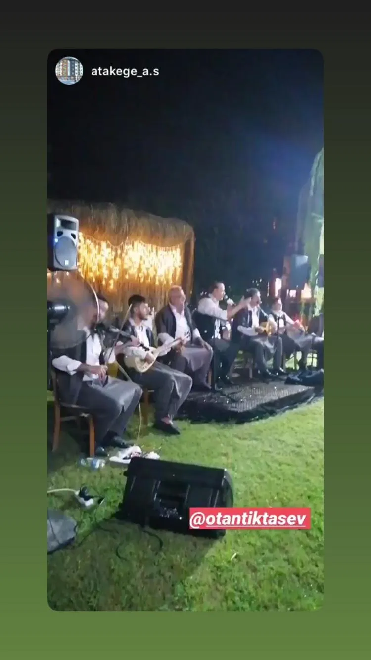 Food and drinks in Otantik Tas Ev