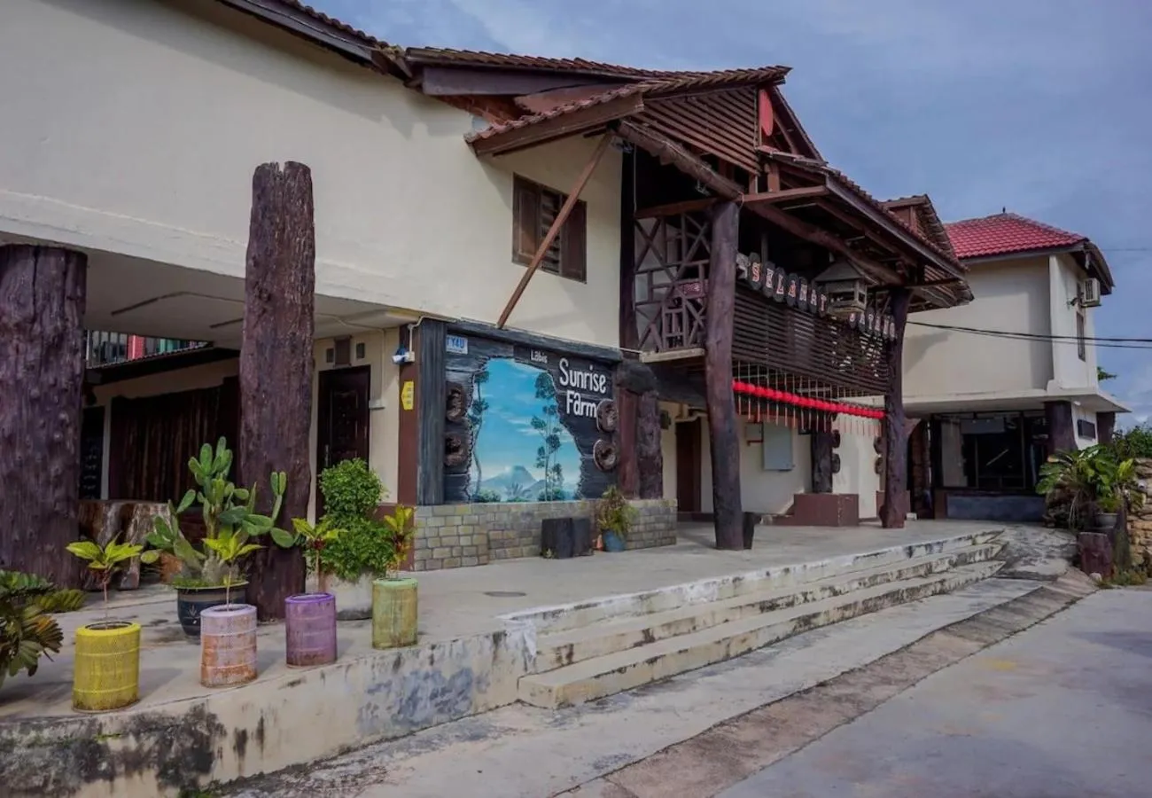 Property building in LABIS SUNRISE FARM STAY