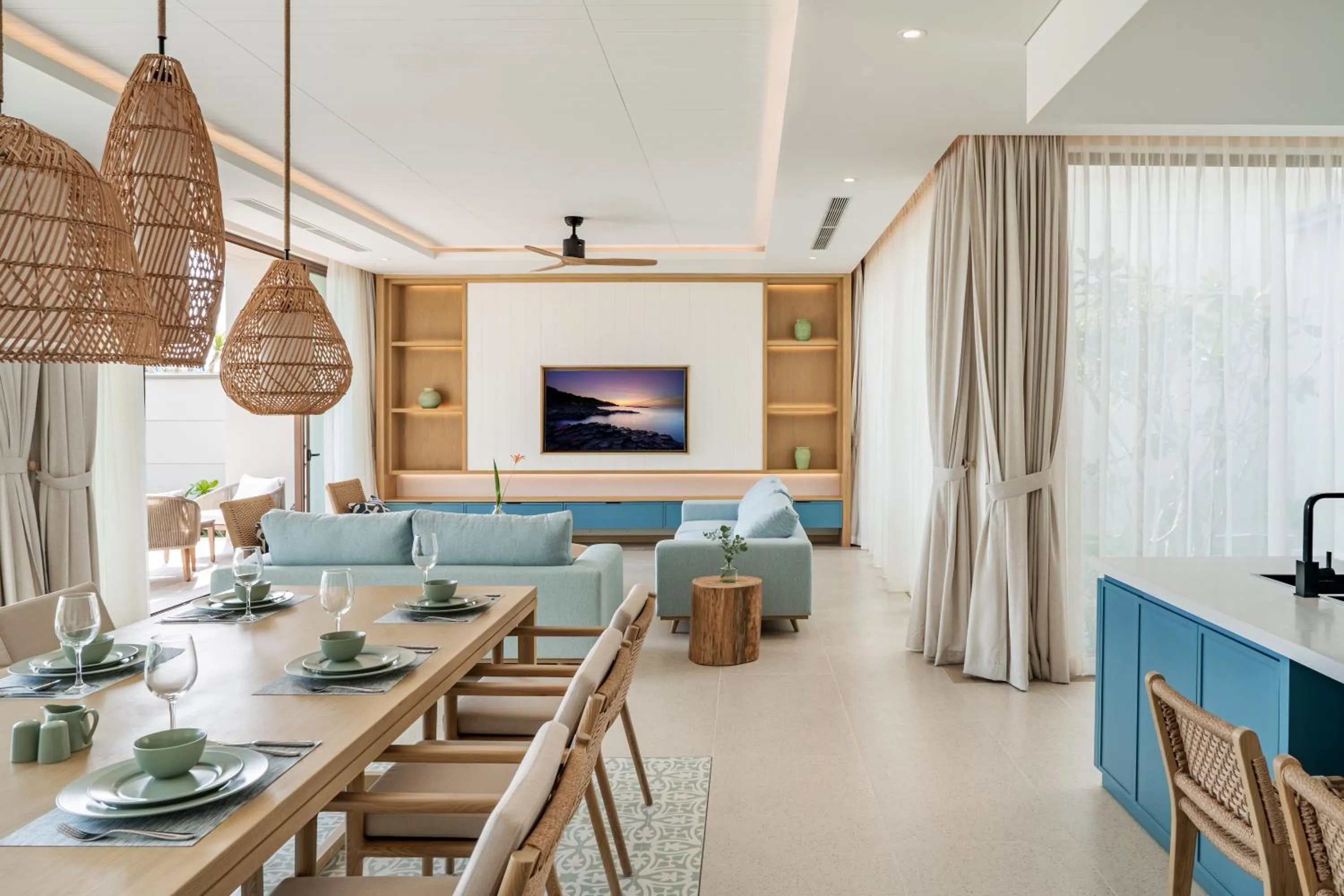 TV and multimedia in The Ocean Resort by Fusion Quy Nhon