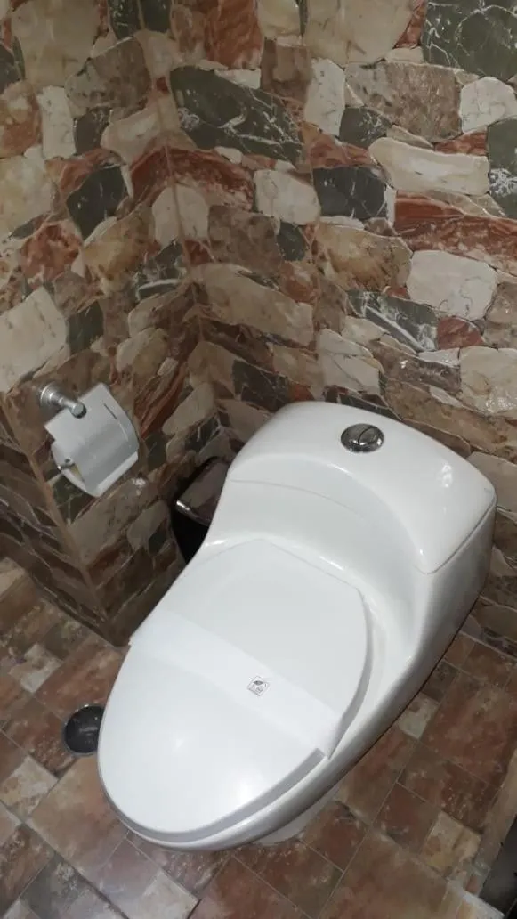 Bathroom in Cusco Bed and Breakfast