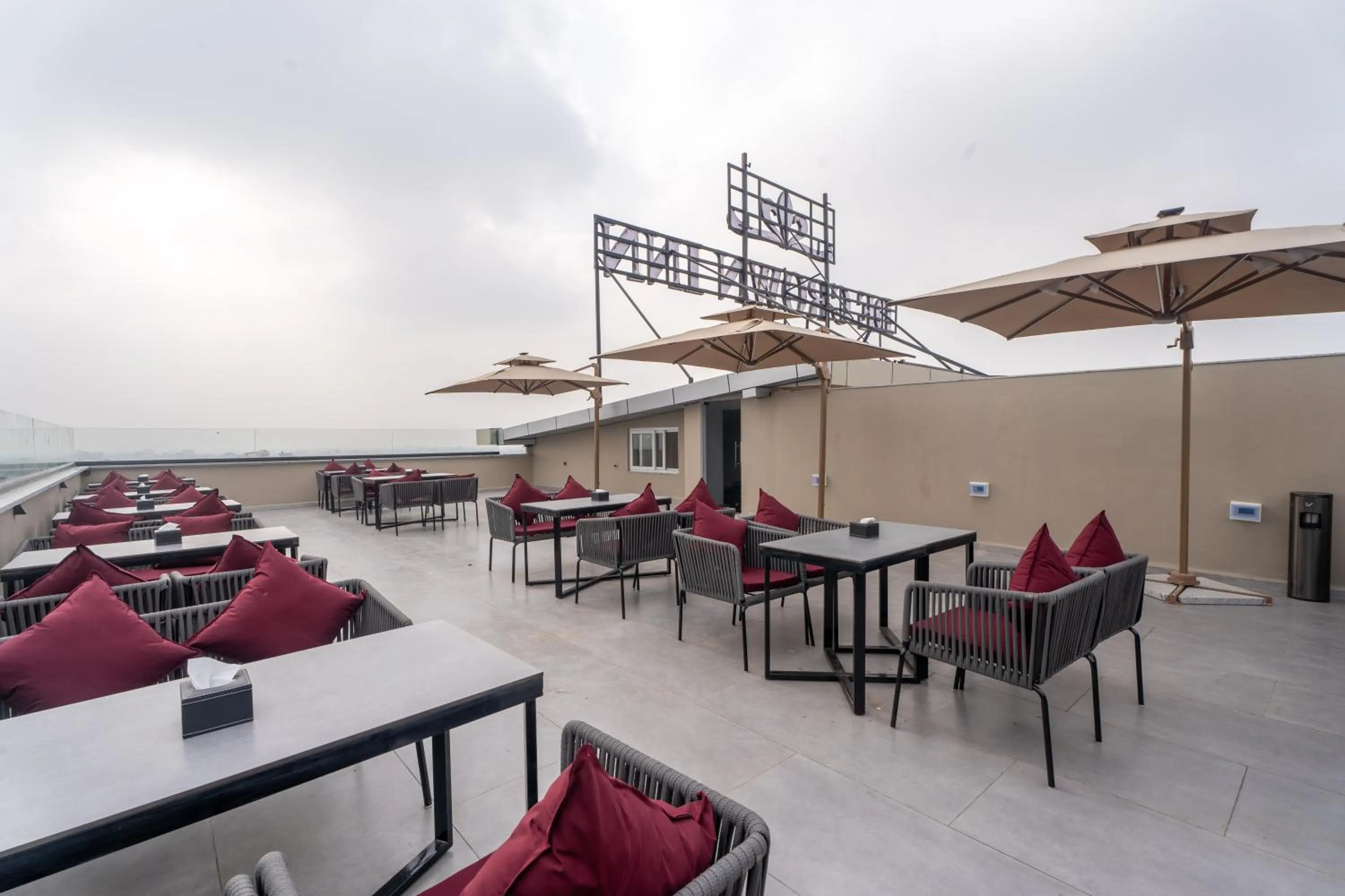 Seating area in De Crown Inn