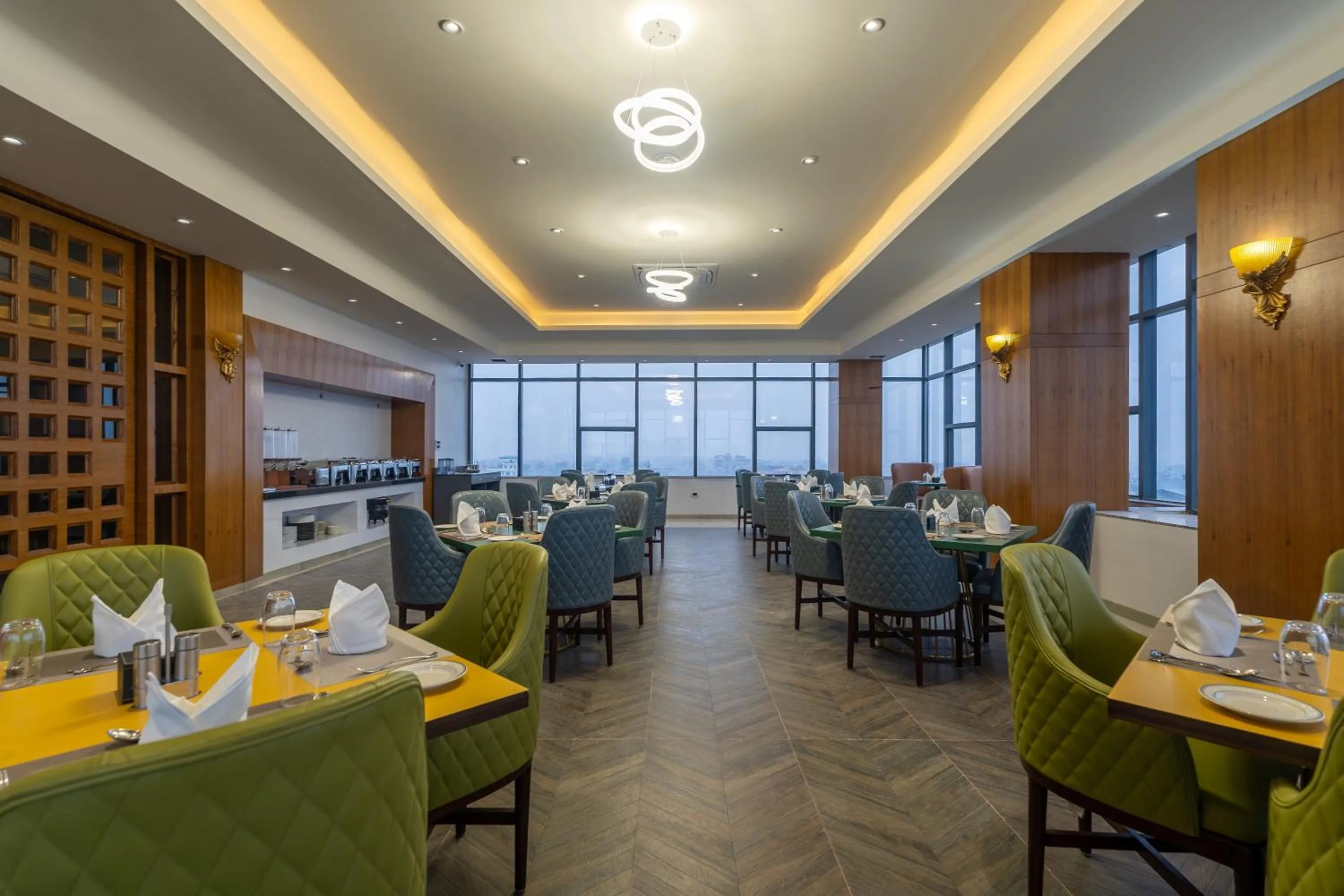 Restaurant/places to eat in De Crown Inn