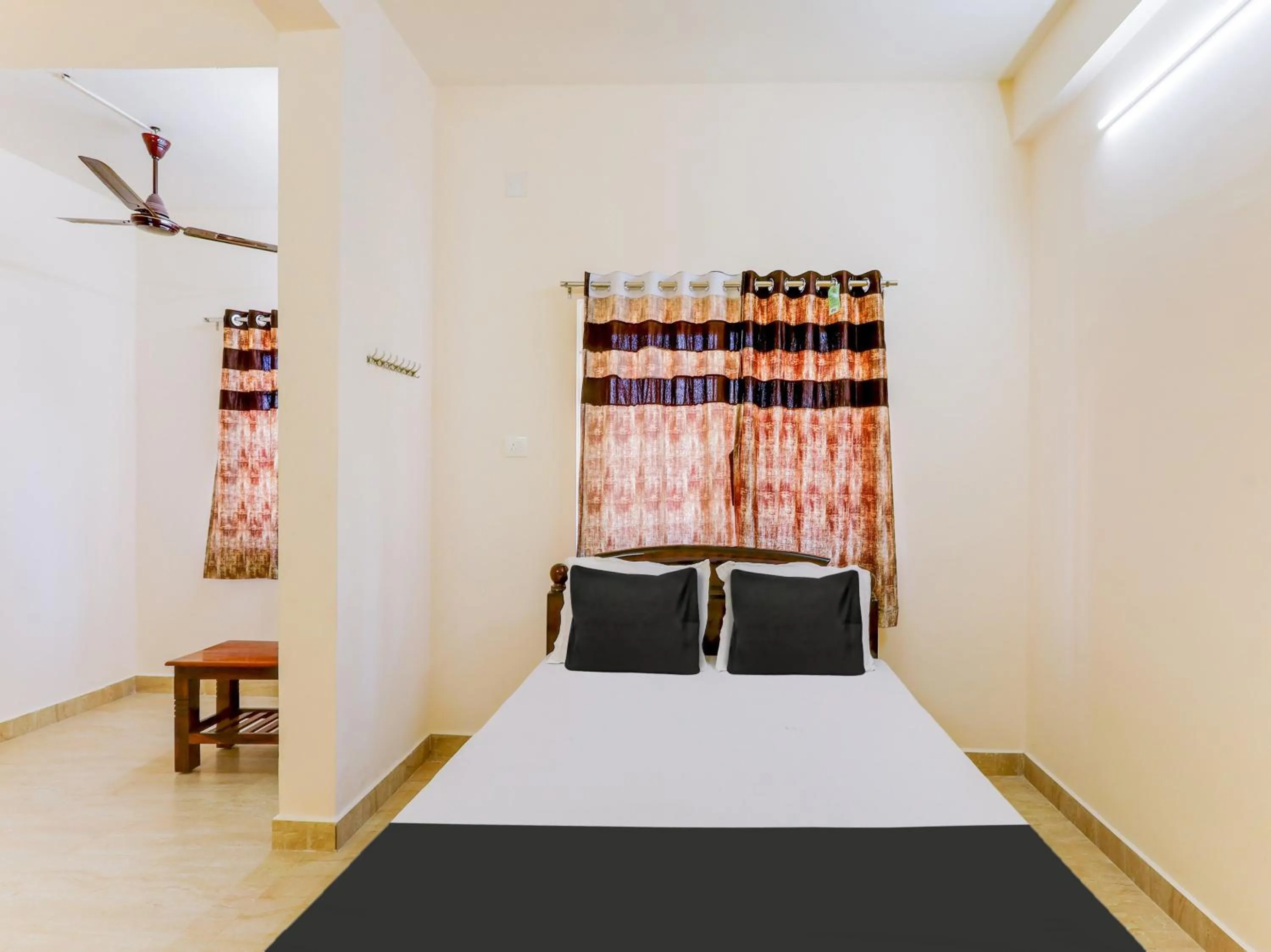 Bedroom in Hotel O by OYO RESIDENCY GRAND