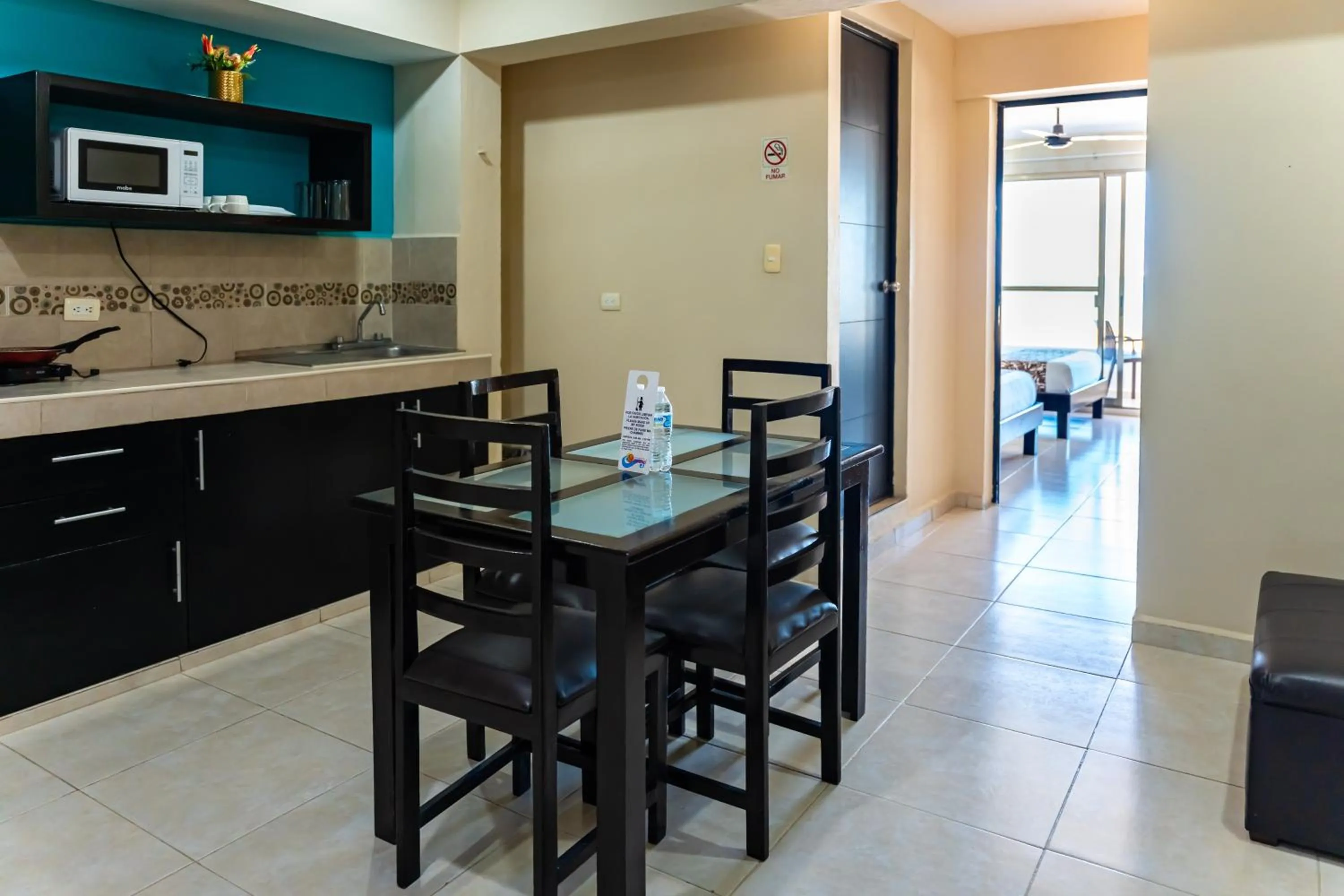 Dining area in Hotel & Suites Domani