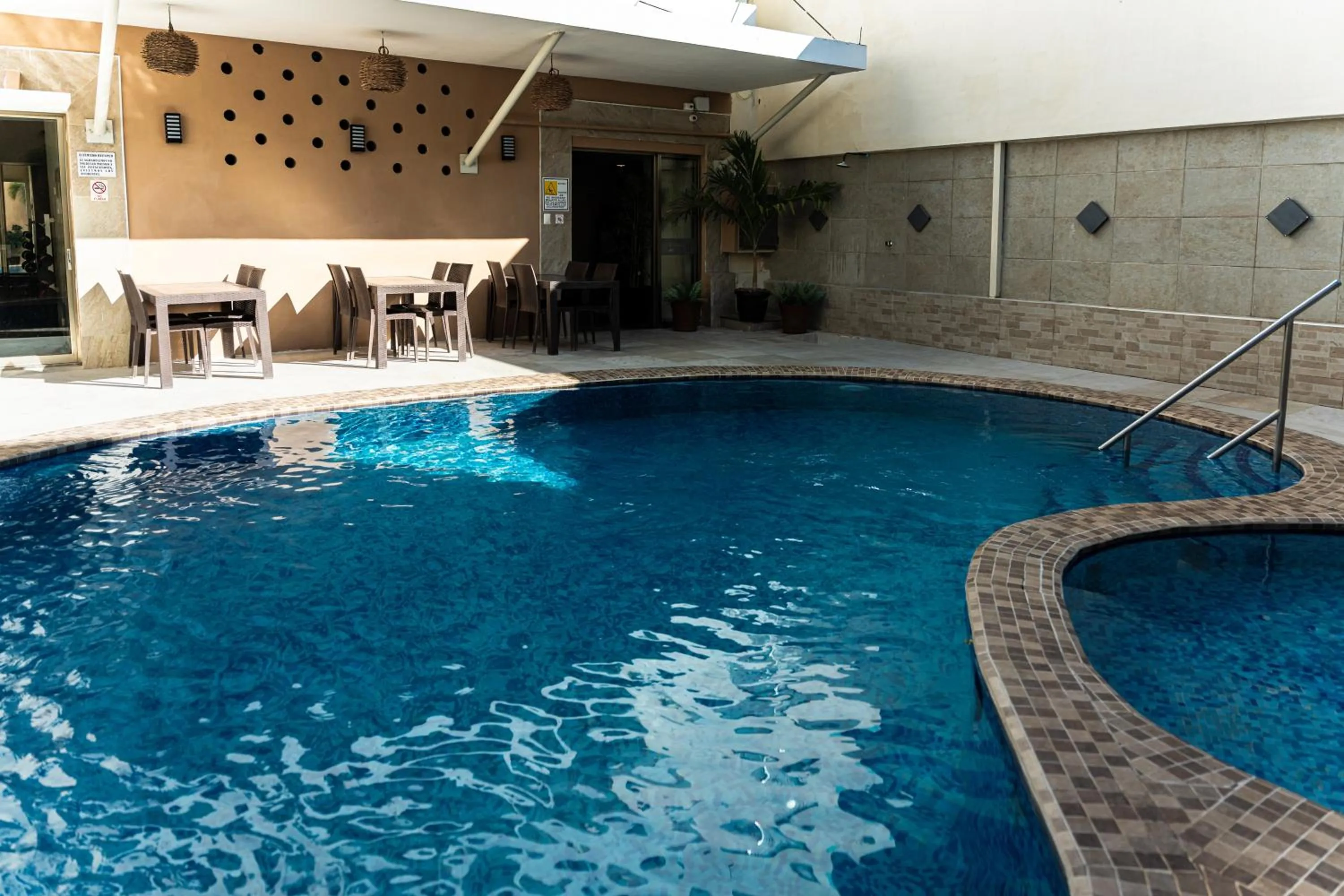 Swimming pool in Hotel & Suites Domani