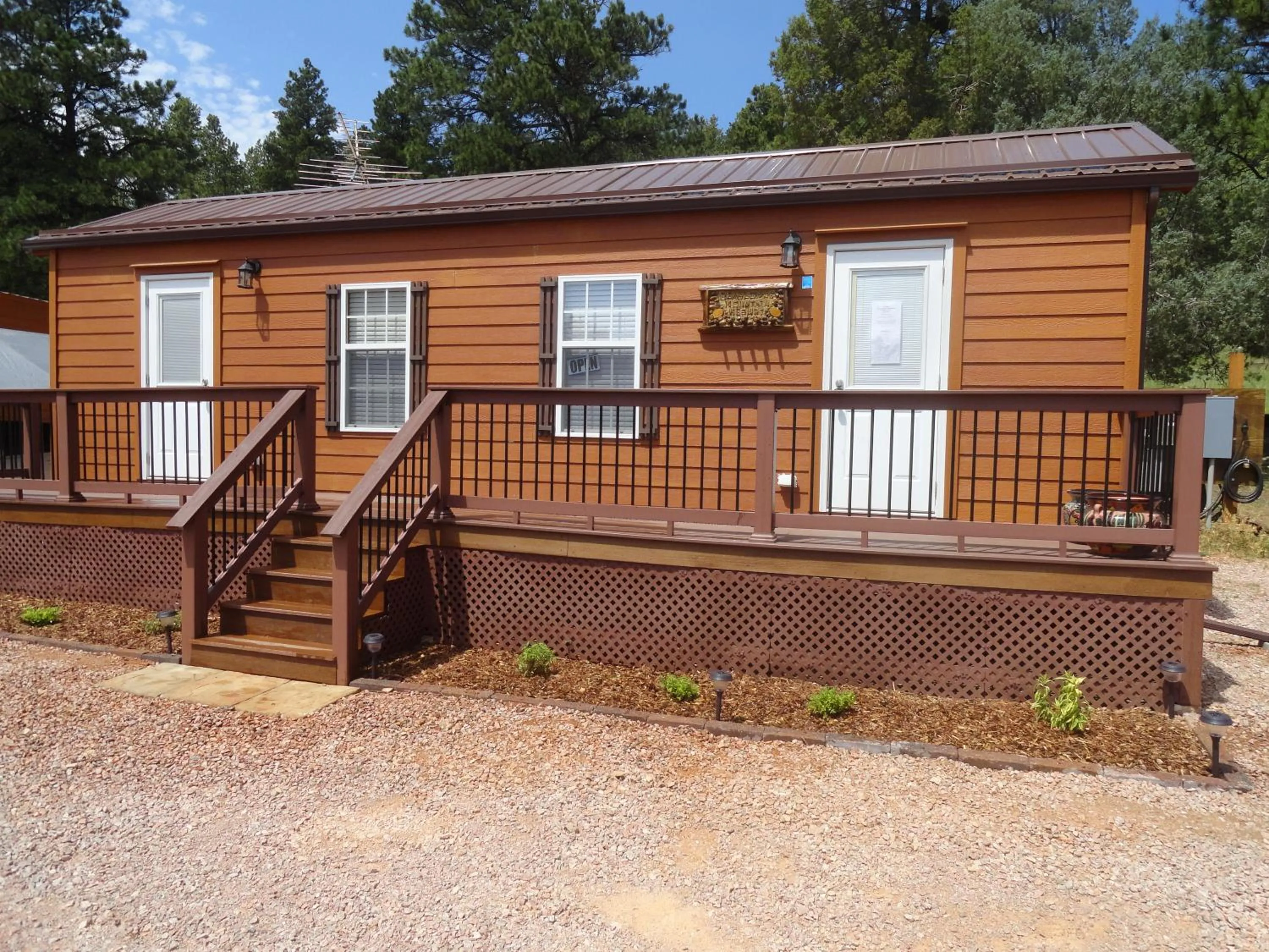 Queen Studio with Sofa Bed in Bearlodge Mountain Resort