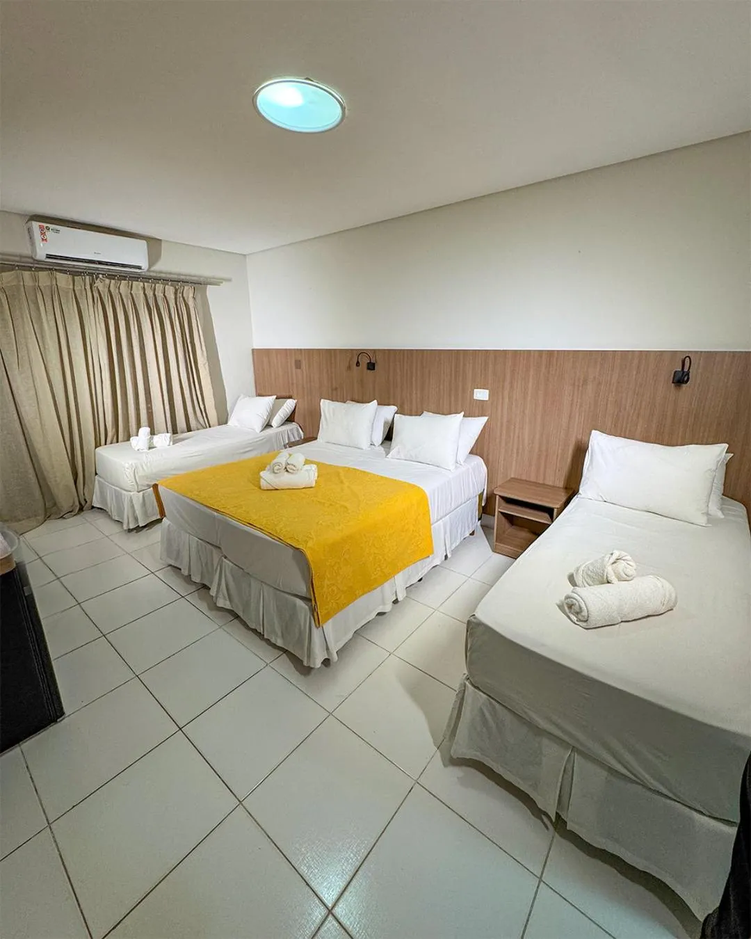 Bed in Hotel Praia Parque