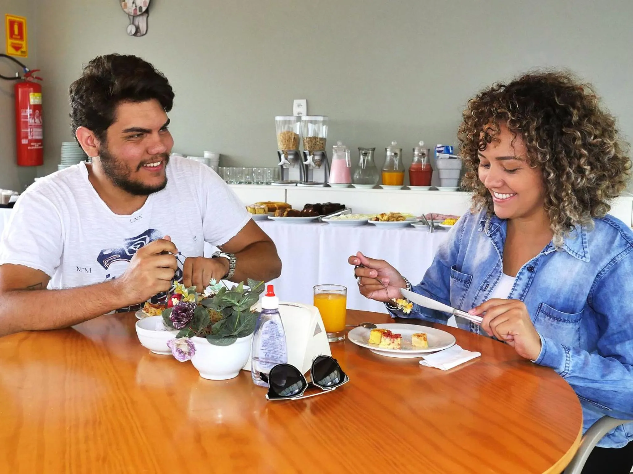 Lounge or bar in CLH Suites Bonito Centro