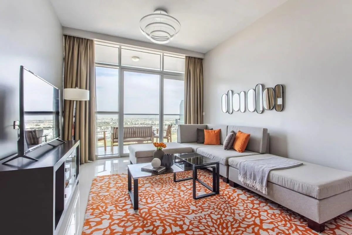 Frank Porter - Artesia Tower D