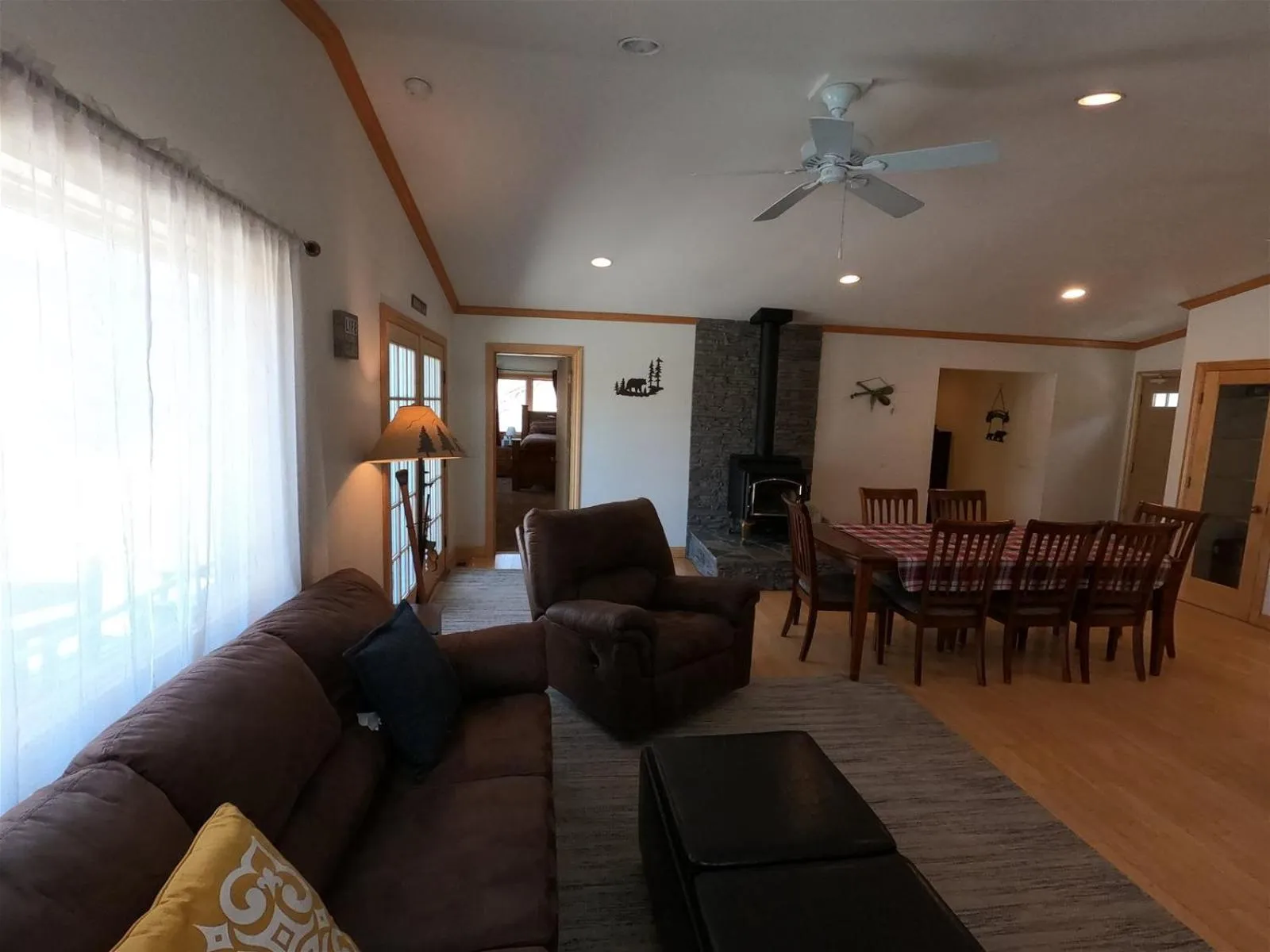 Living room in Rr-johnson Suite