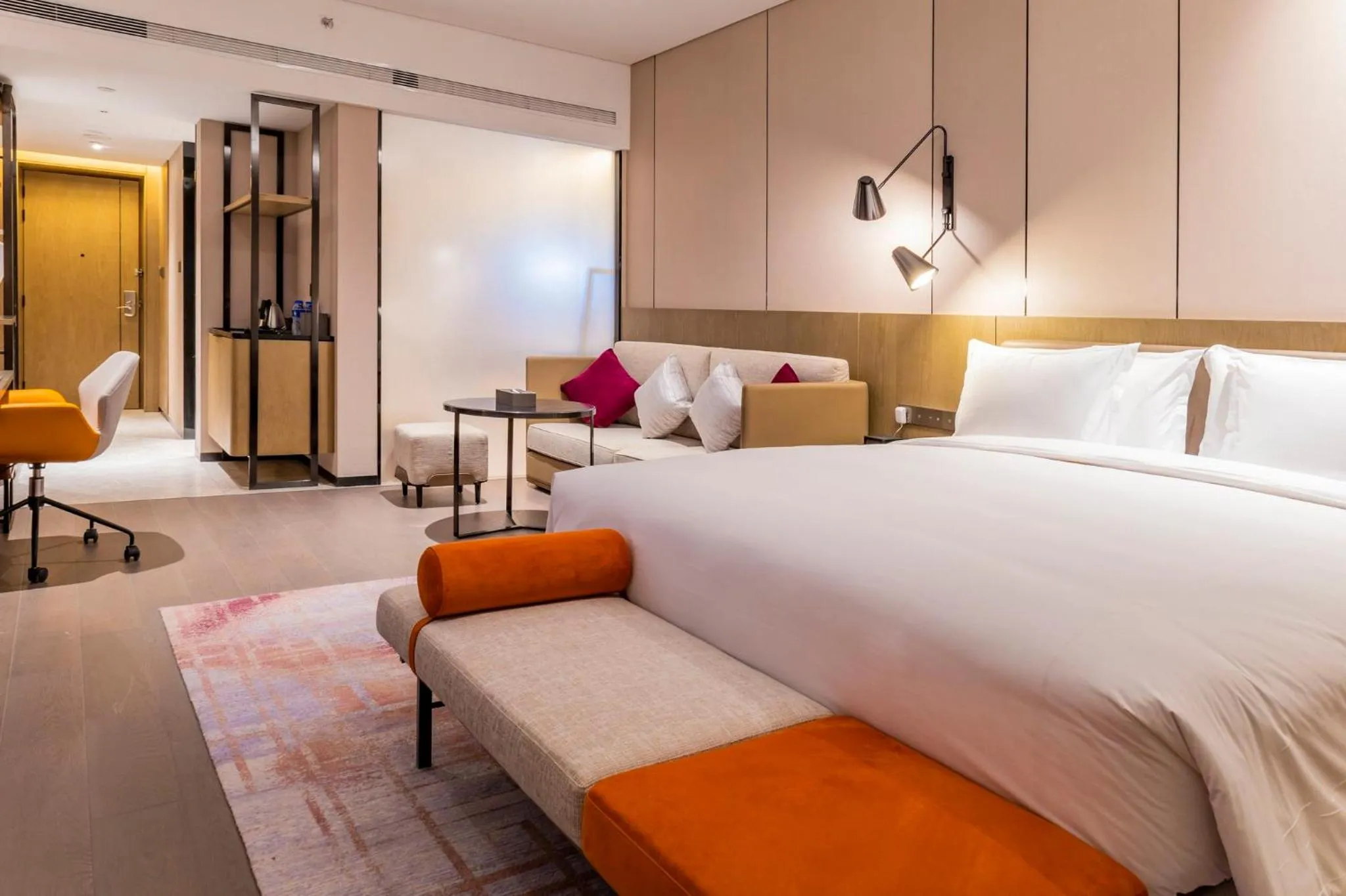 Photo of the whole room, Bed in Crowne Plaza Lanzhou New Area by IHG