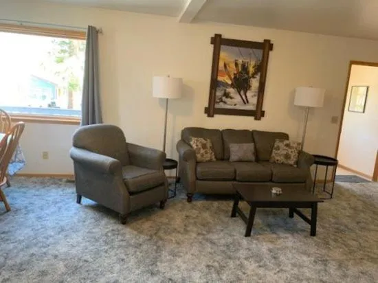 Property building in Rr-june Lake Lodge