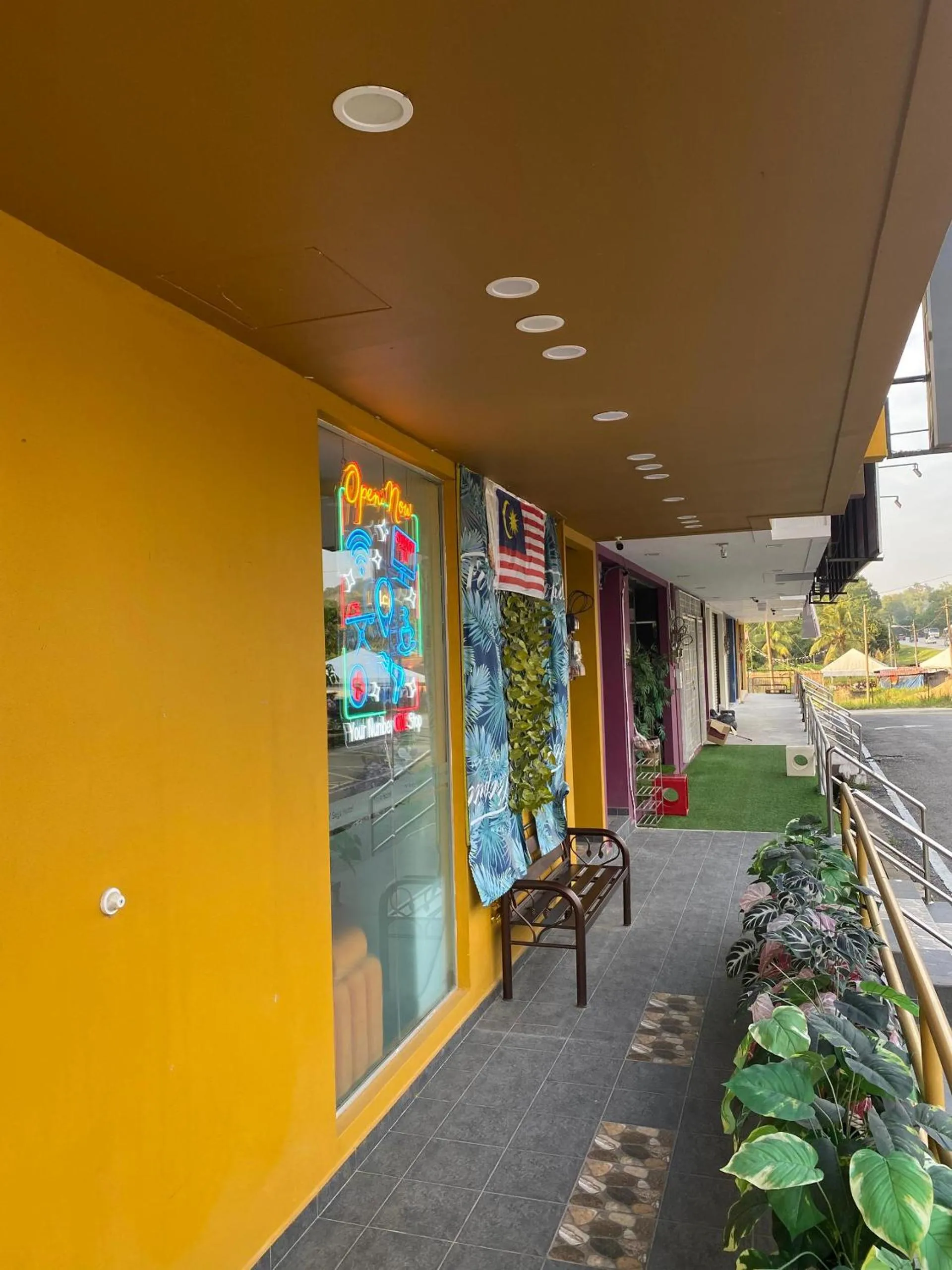 Property building in HOTEL HOMESTAY MACHANG D Sega