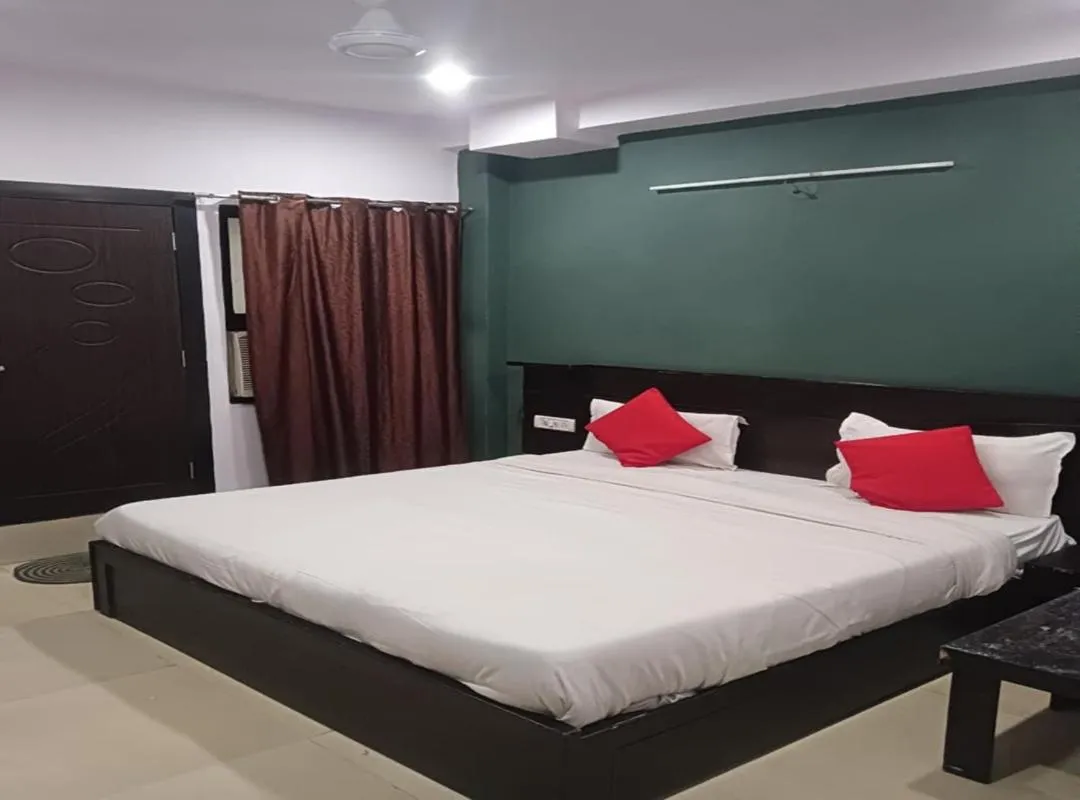 Bed in Hotel Quality Time