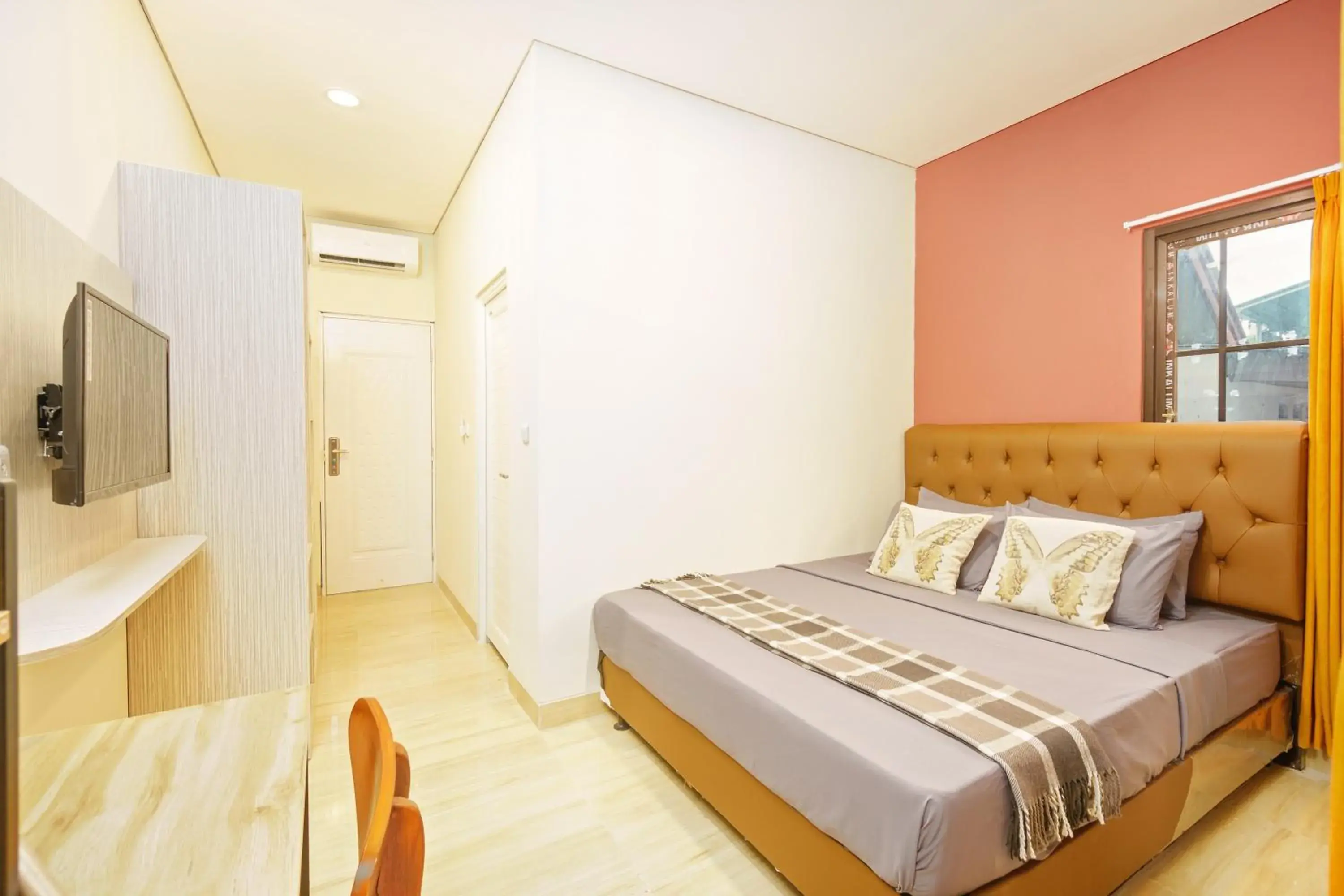 Double Room with Balcony in Habitat@Gandaria Double Room with Balcony in Habitat@Gandaria