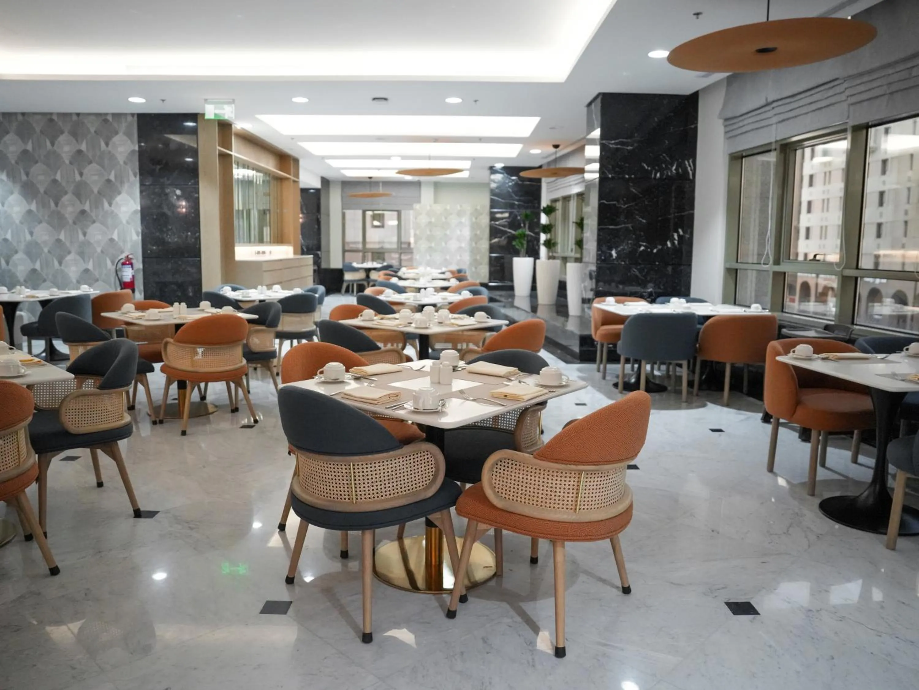 Restaurant/places to eat in Rotana Al Manakha Madinah