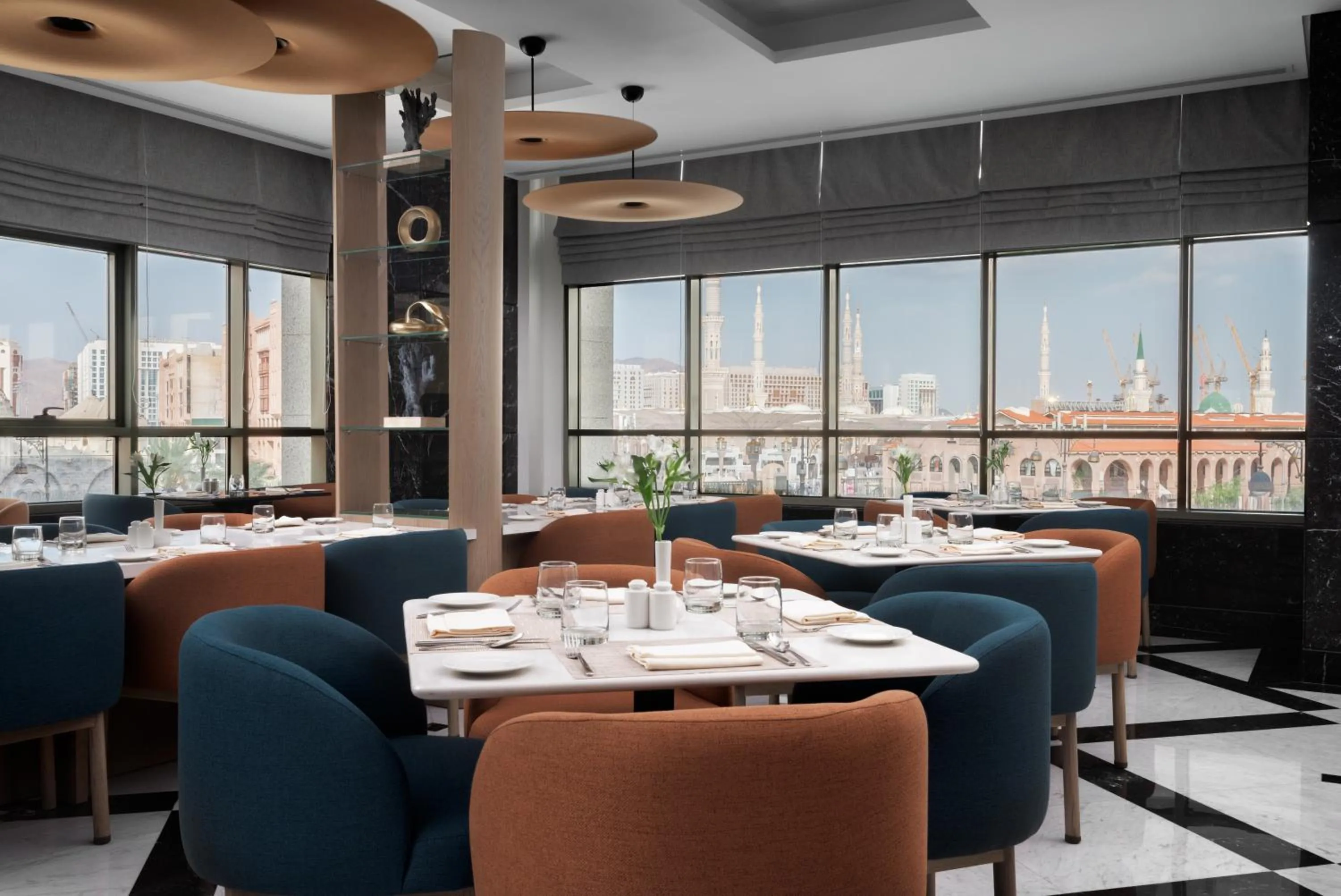 Restaurant/places to eat in Rotana Al Manakha Madinah