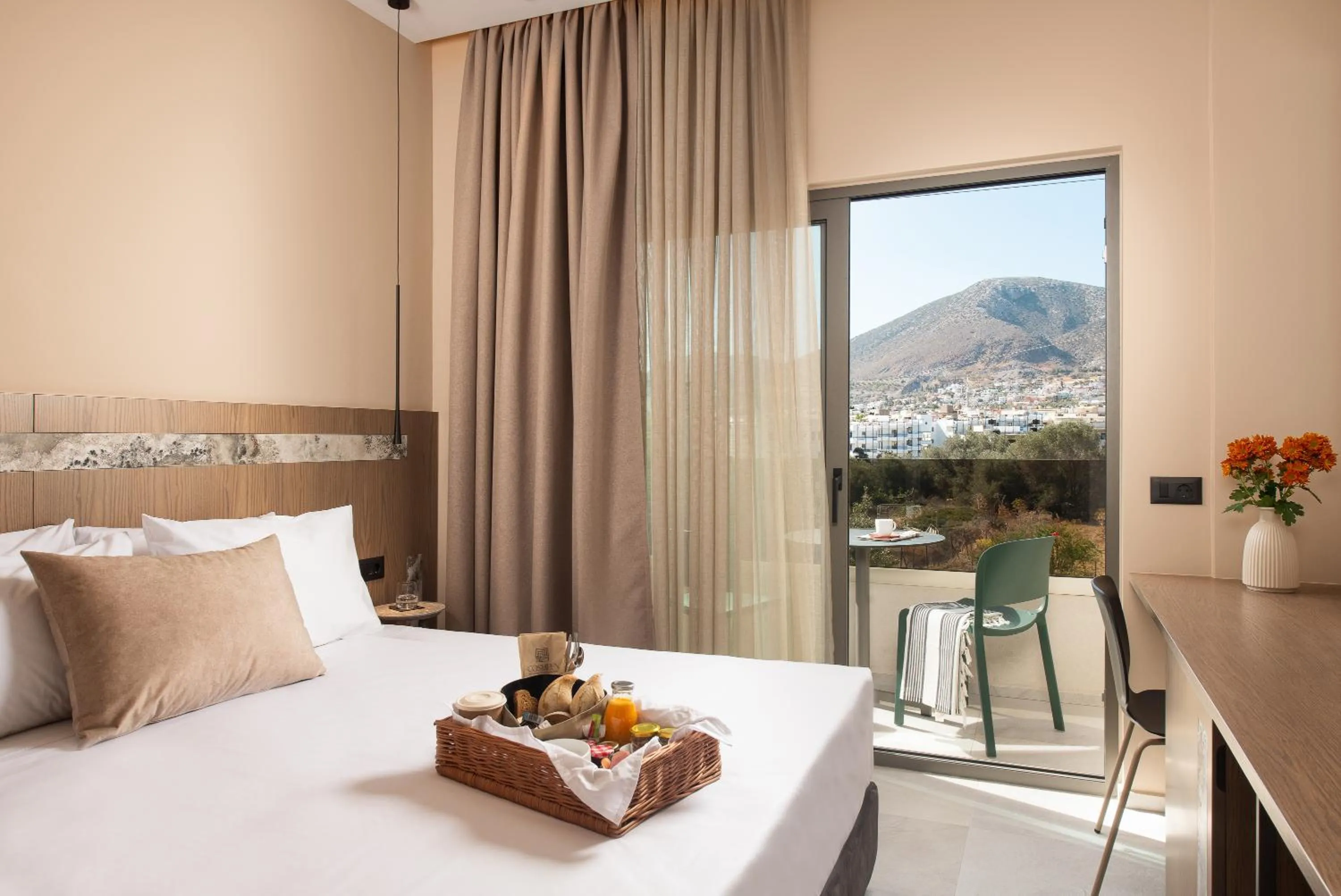 Bed in Cosmeen Lifestyle Boutique Stay