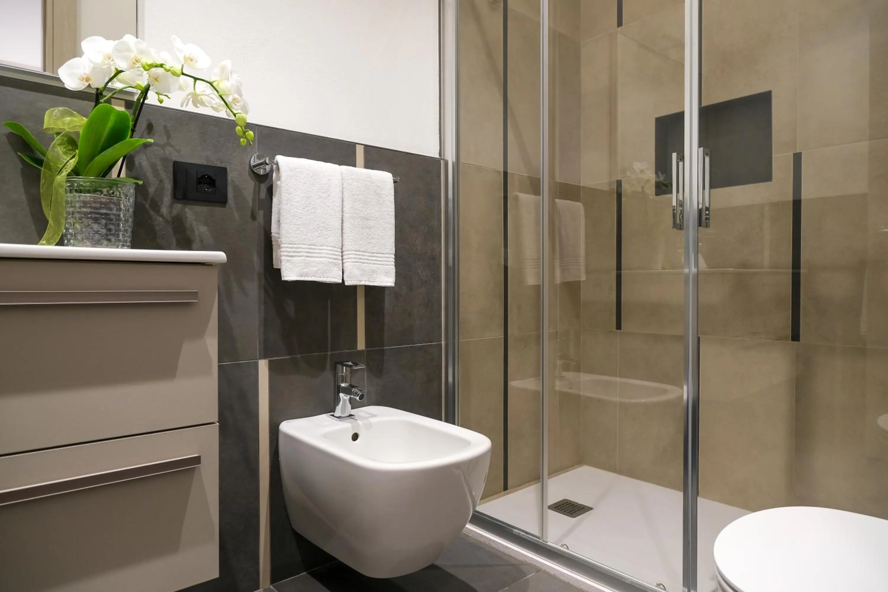 Bathroom in Emerald Green Residence
