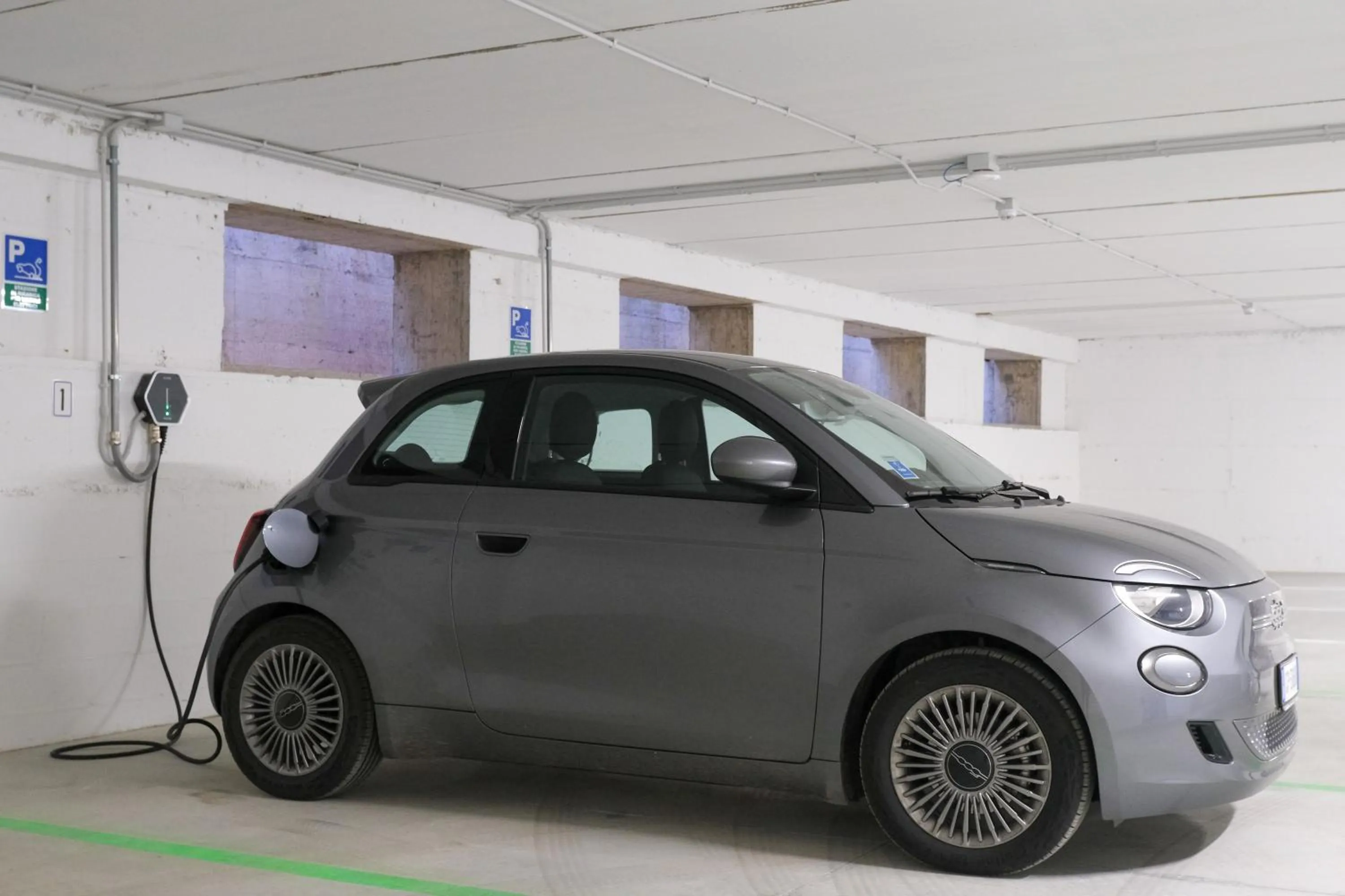 Parking in Emerald Green Residence